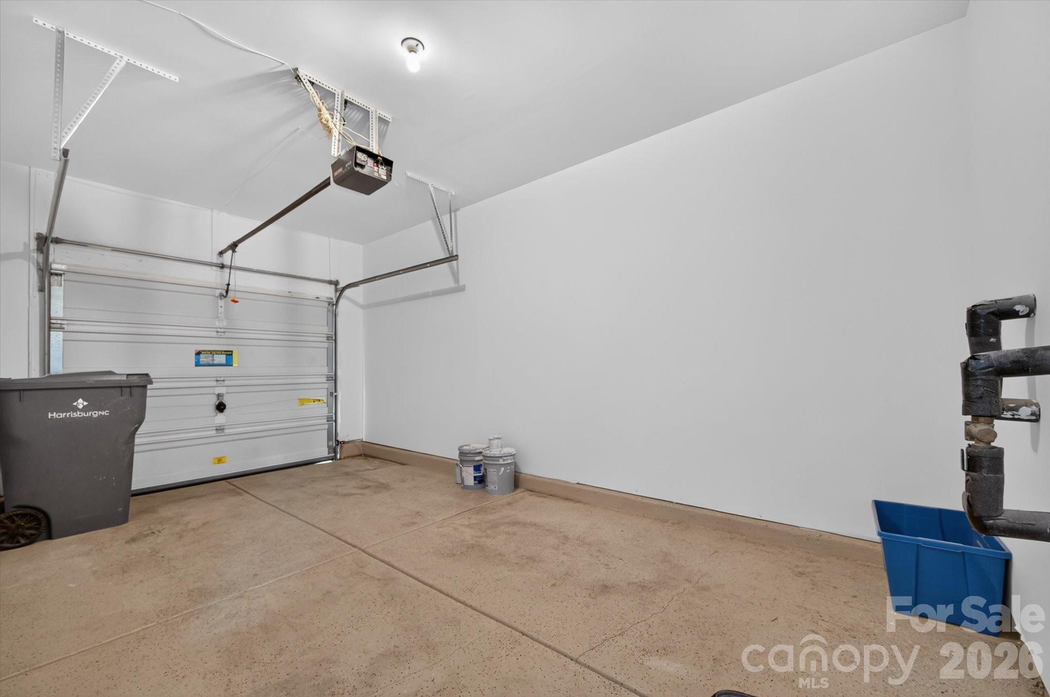 4641 Willow Glen Road