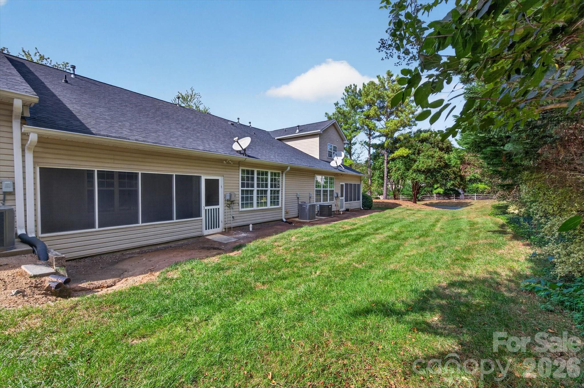 4641 Willow Glen Road