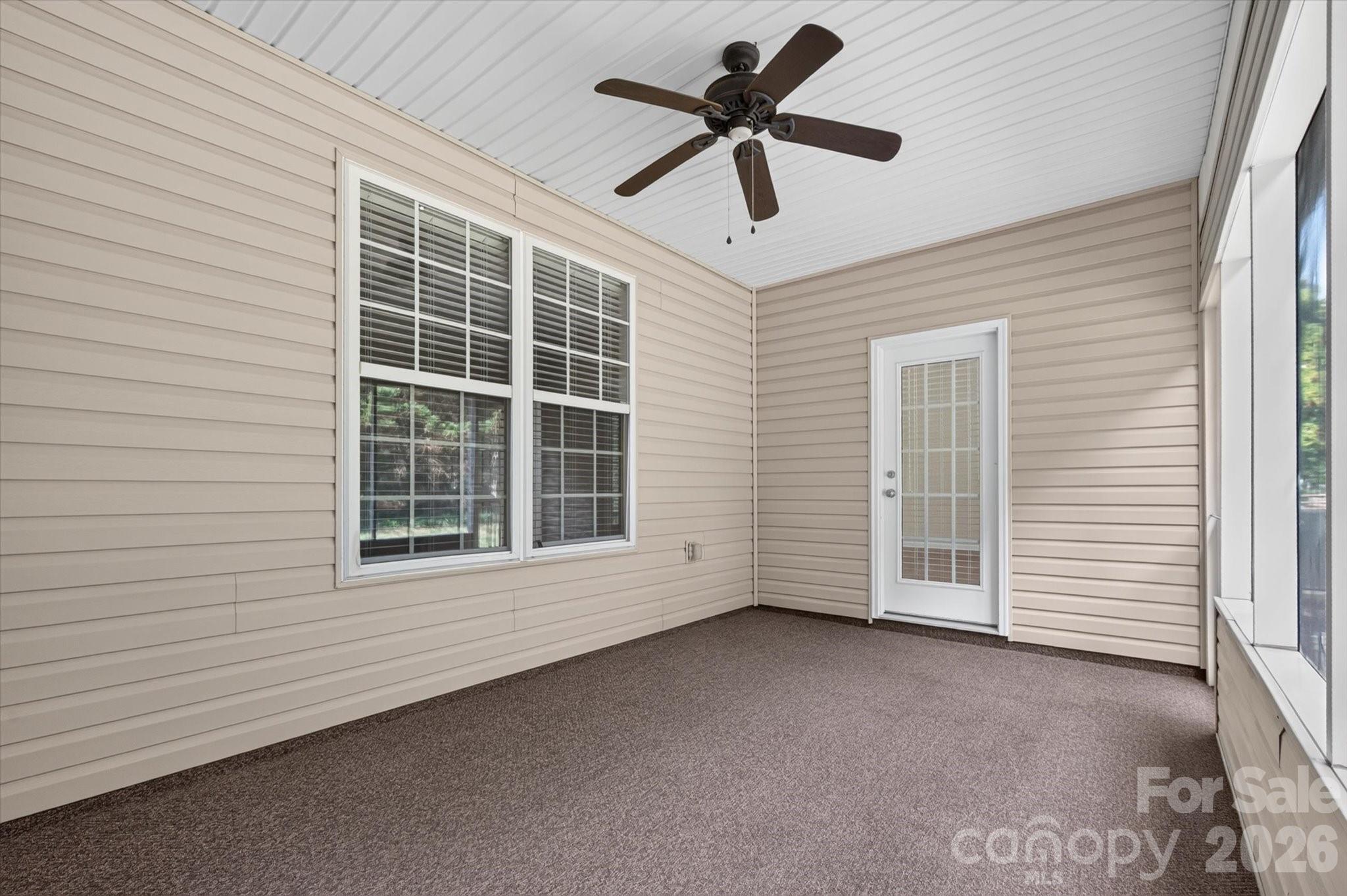 4641 Willow Glen Road
