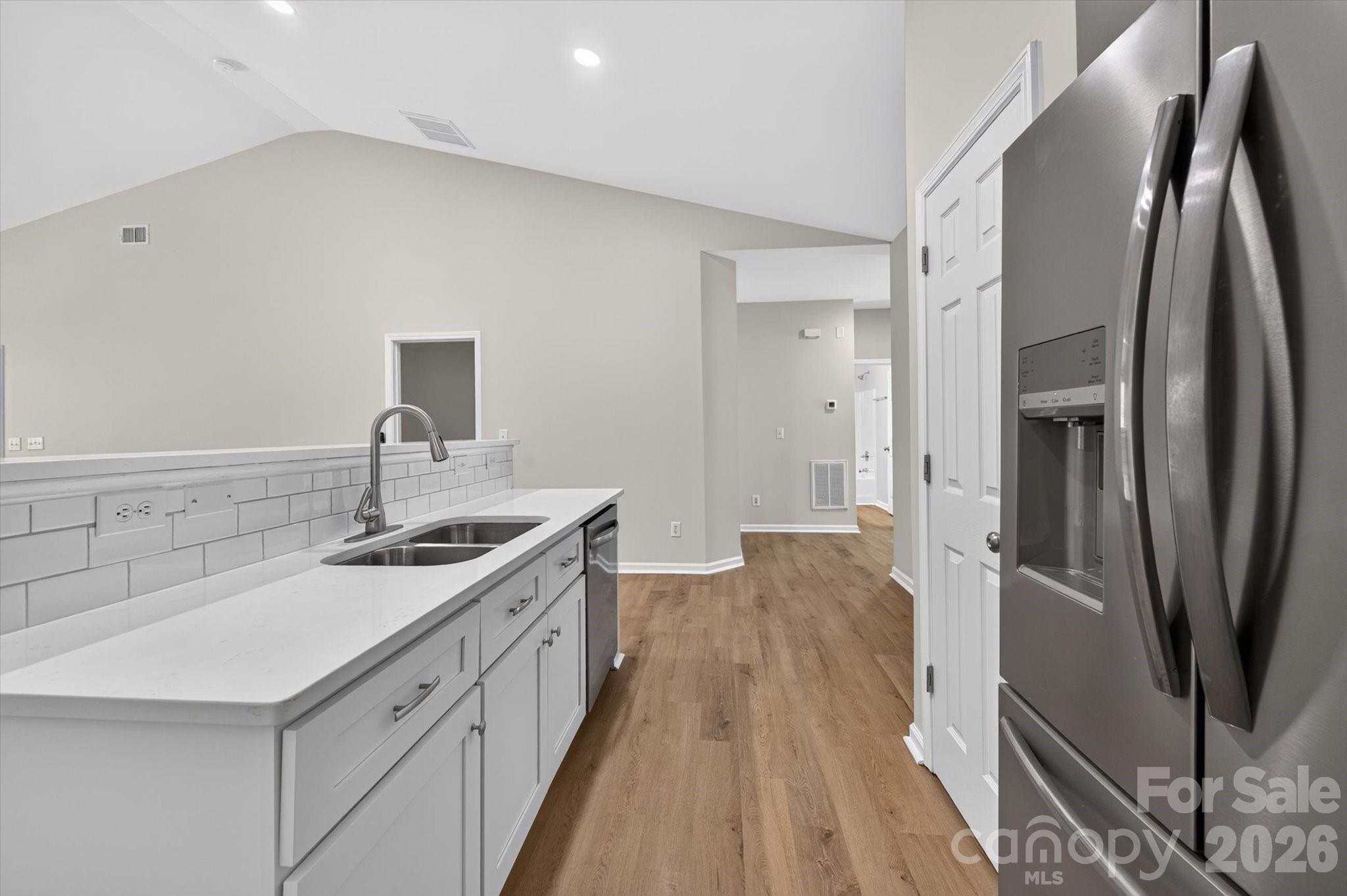 4641 Willow Glen Road