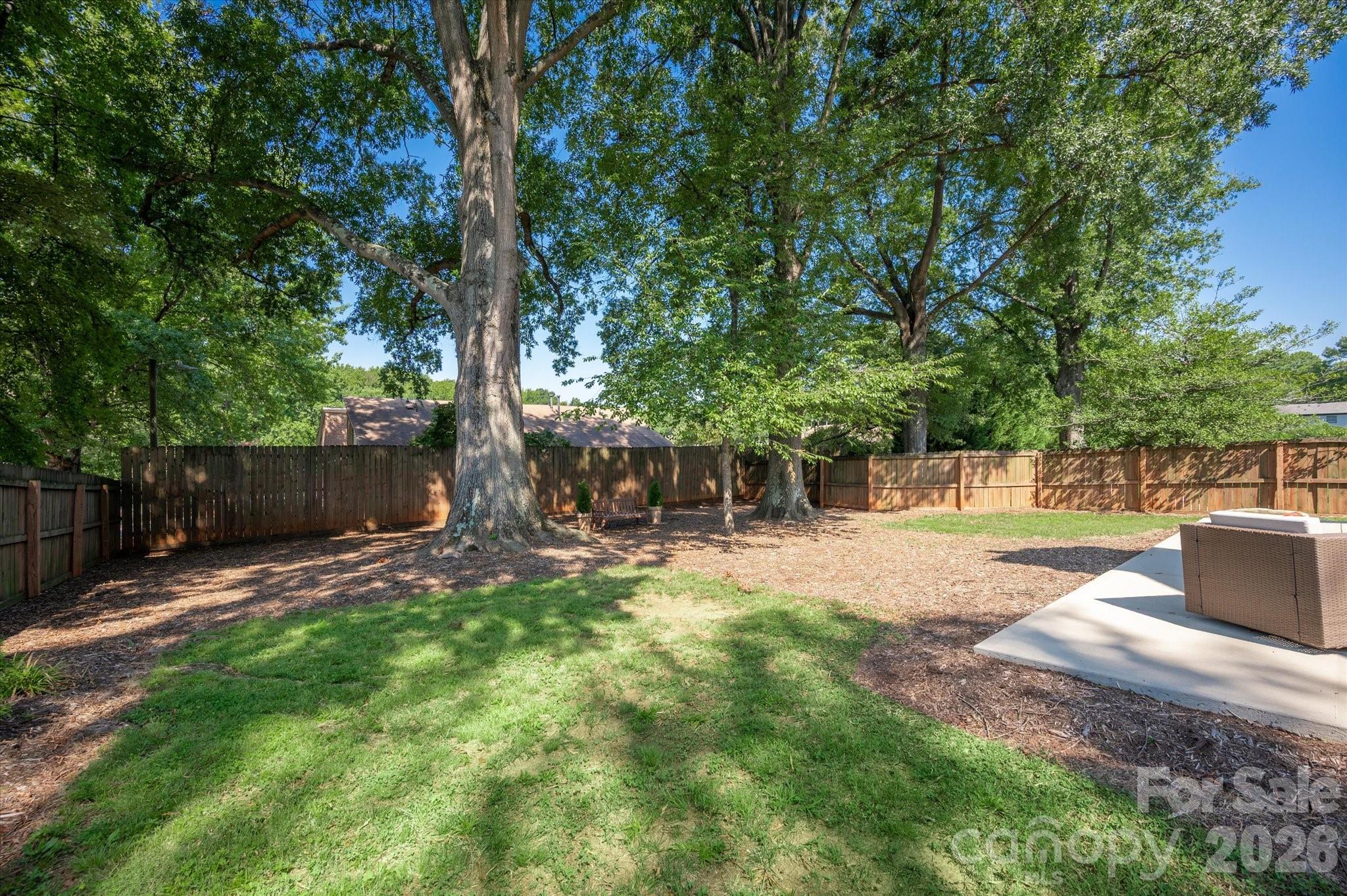 2562 Roseview Lane