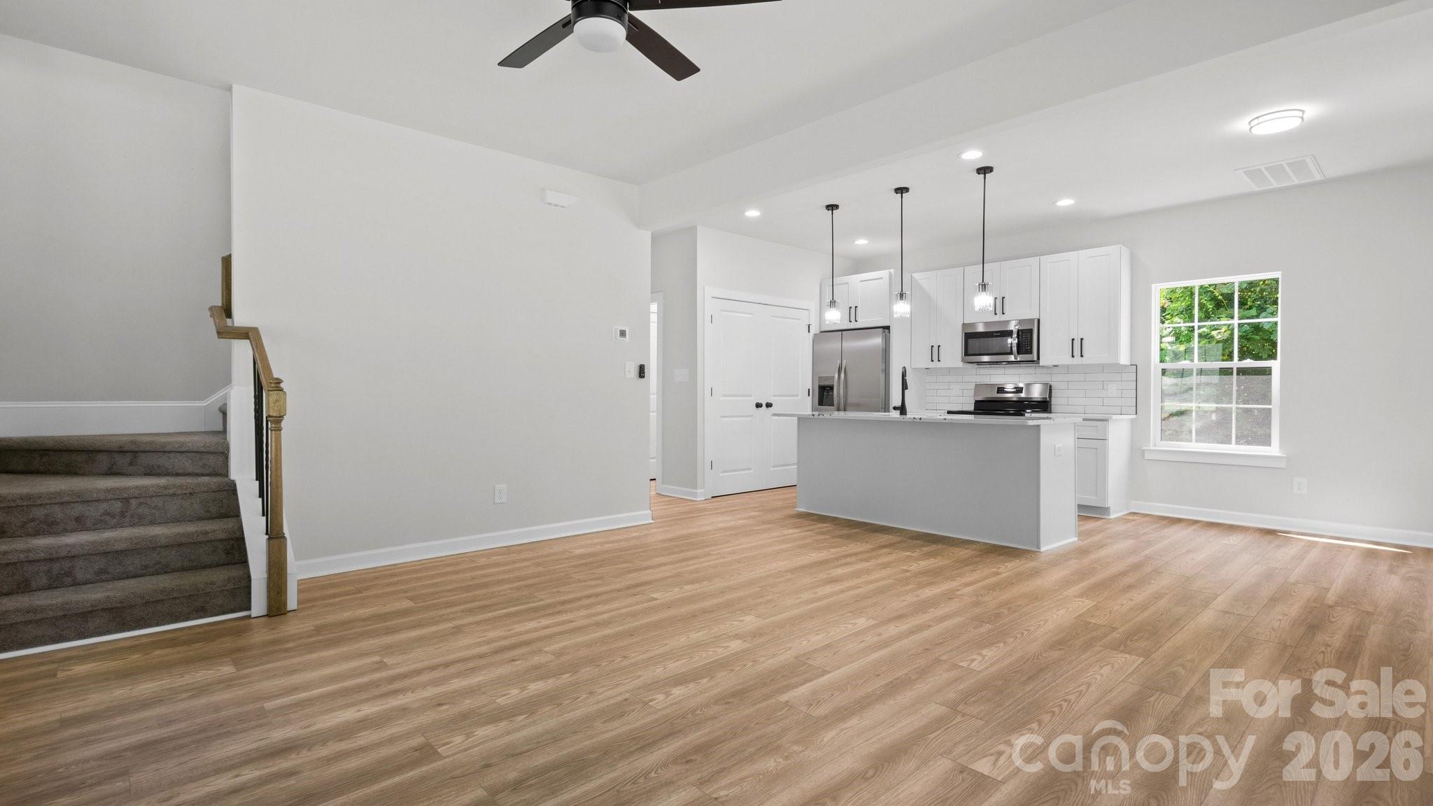 2519 Boulder Lane
