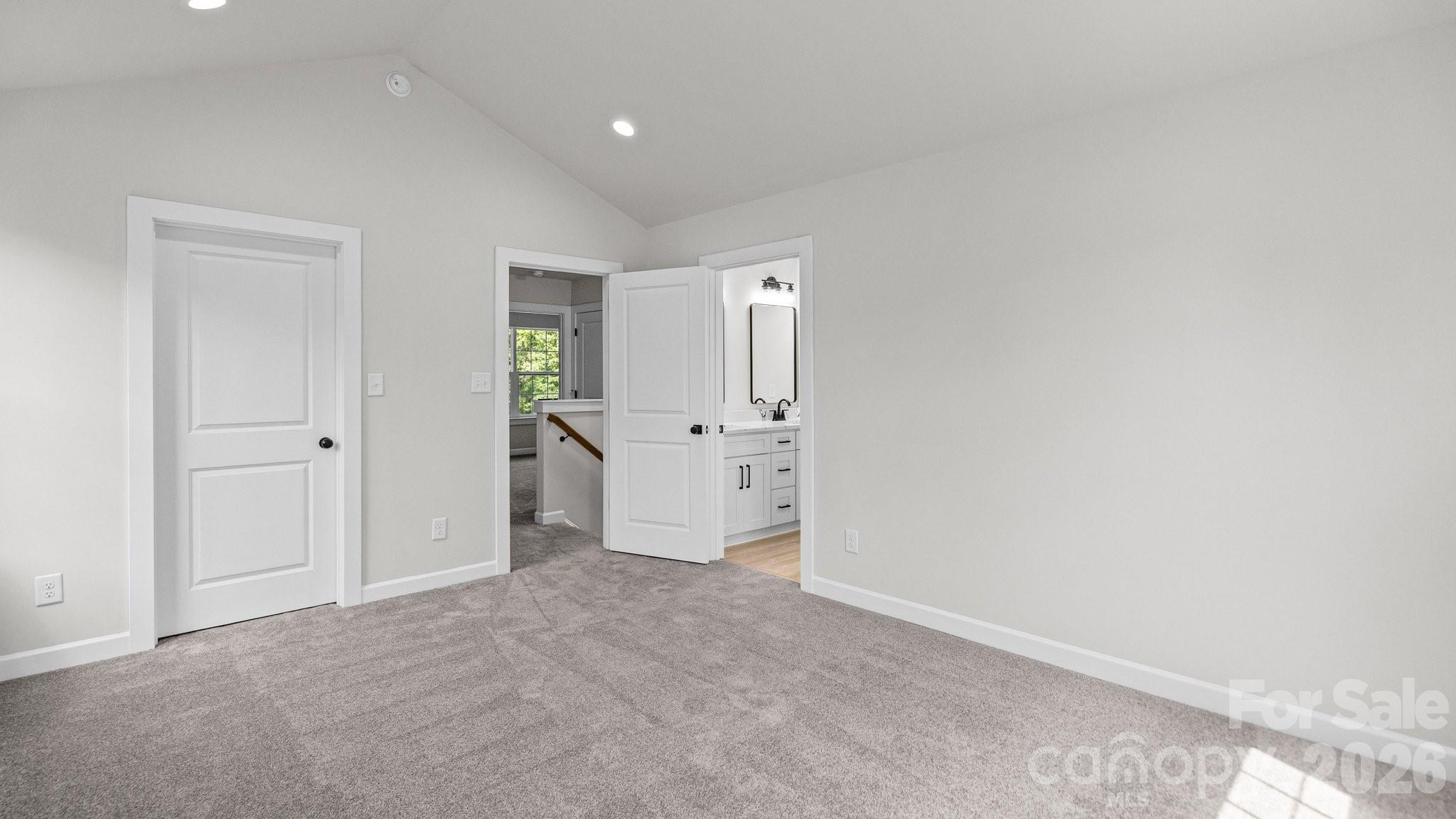 2519 Boulder Lane