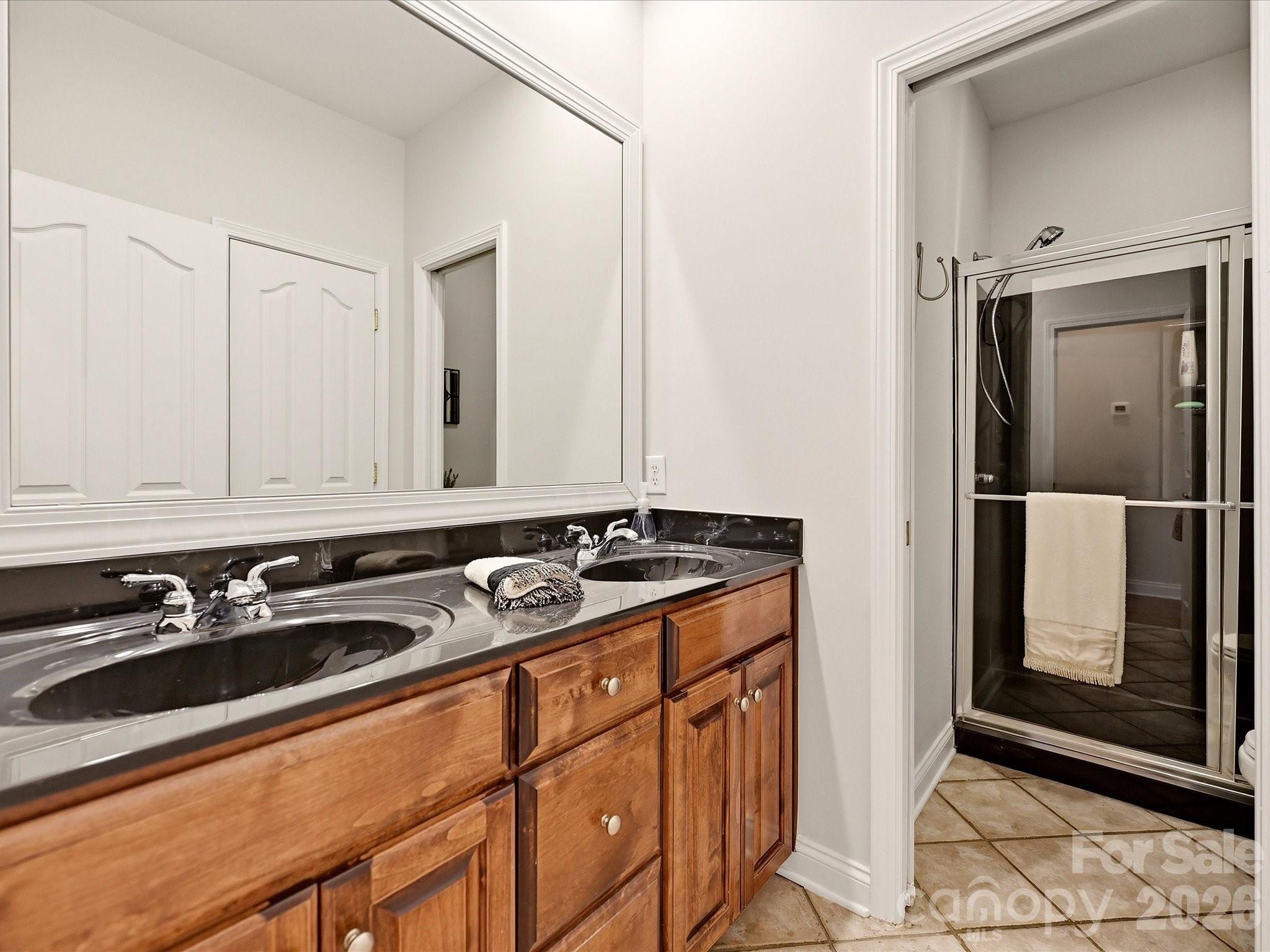 5125 WALNUT GROVE Court