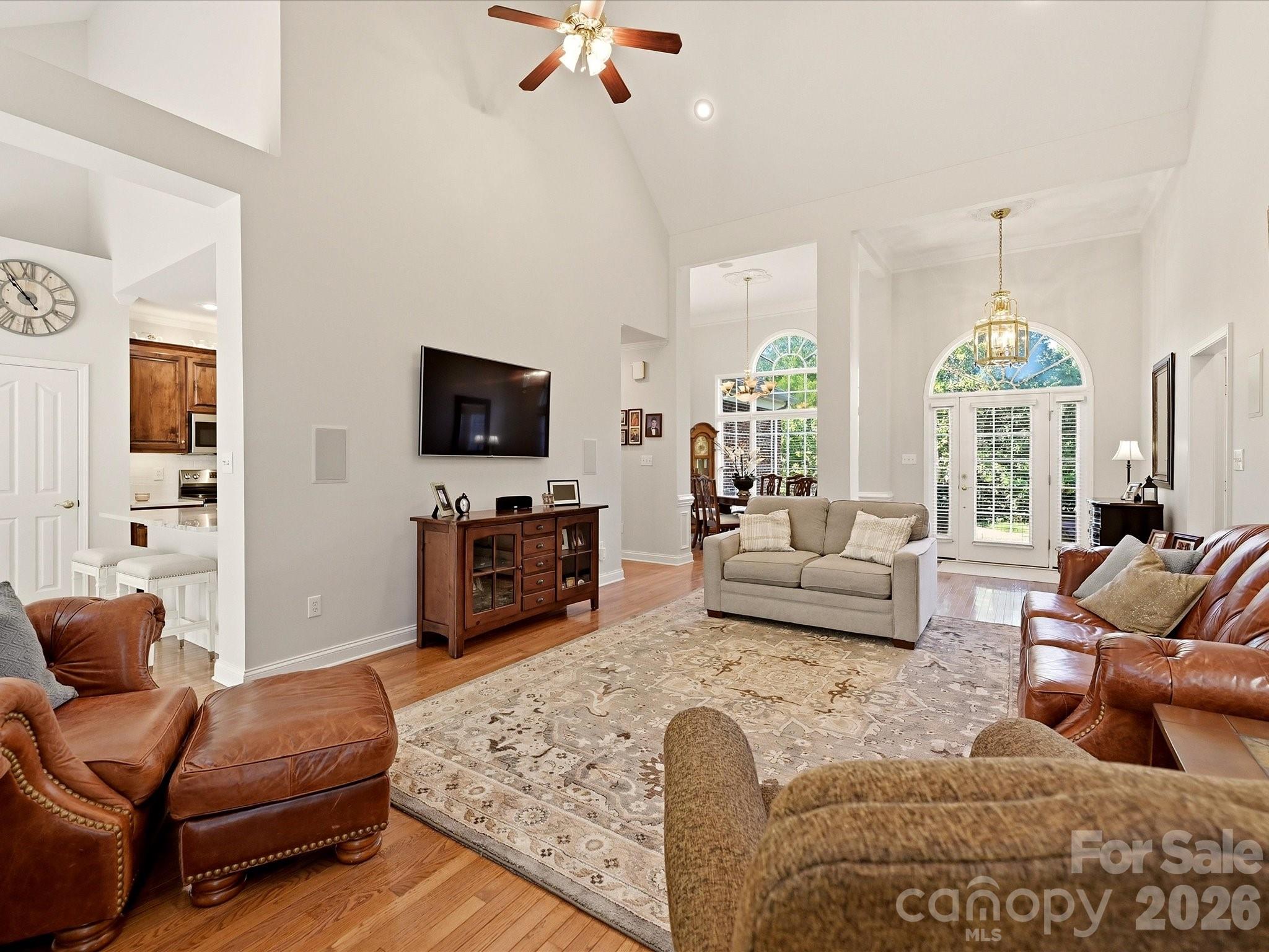 5125 WALNUT GROVE Court