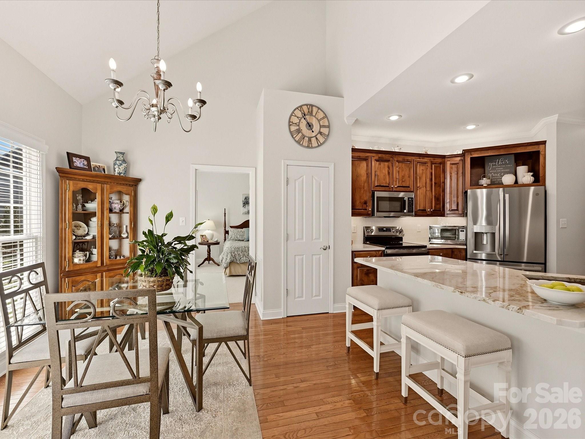 5125 WALNUT GROVE Court