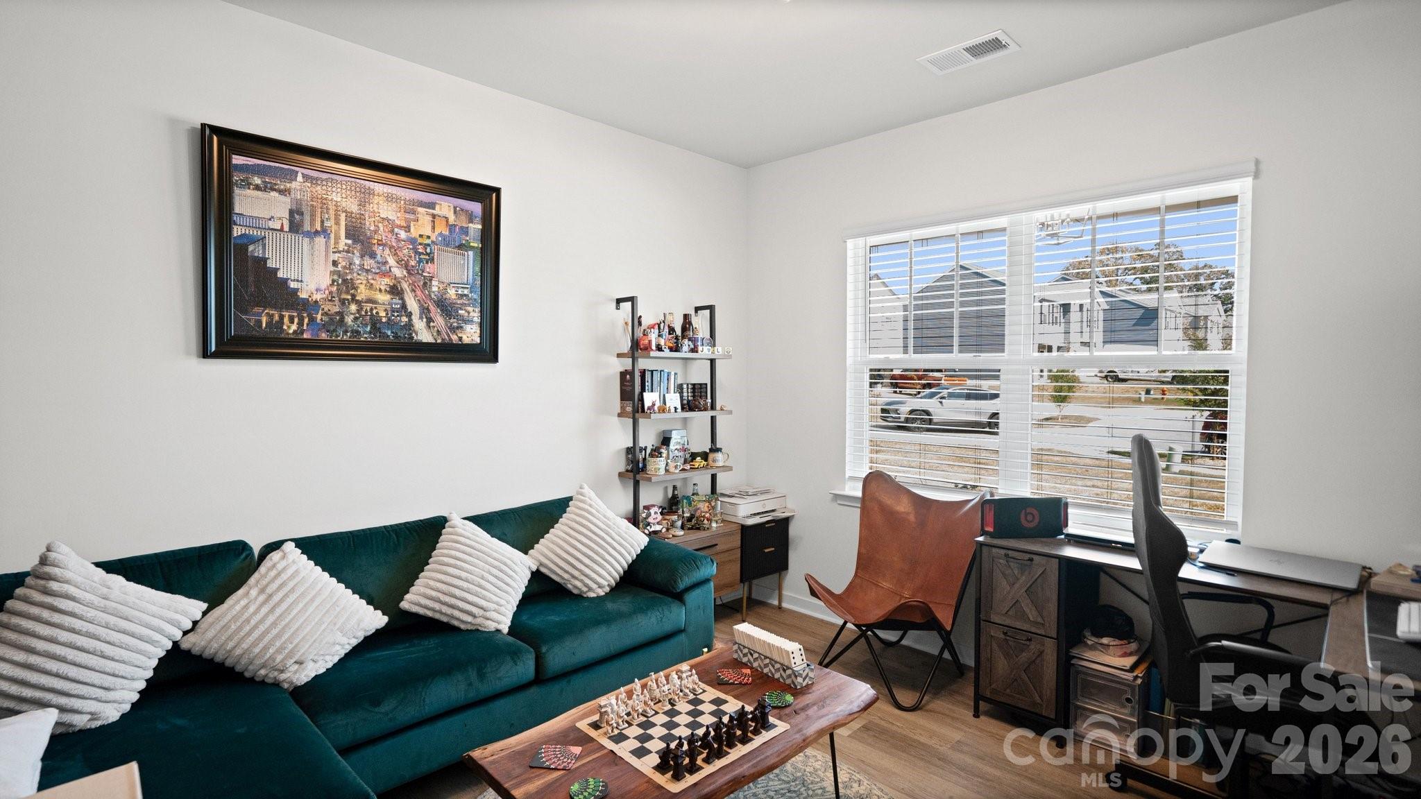 3450 Buck Court