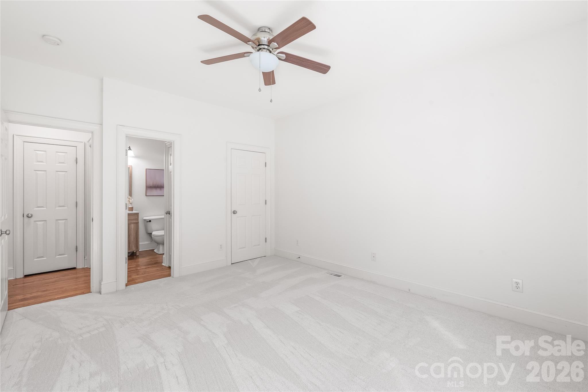 17125 Laurel Walk Court