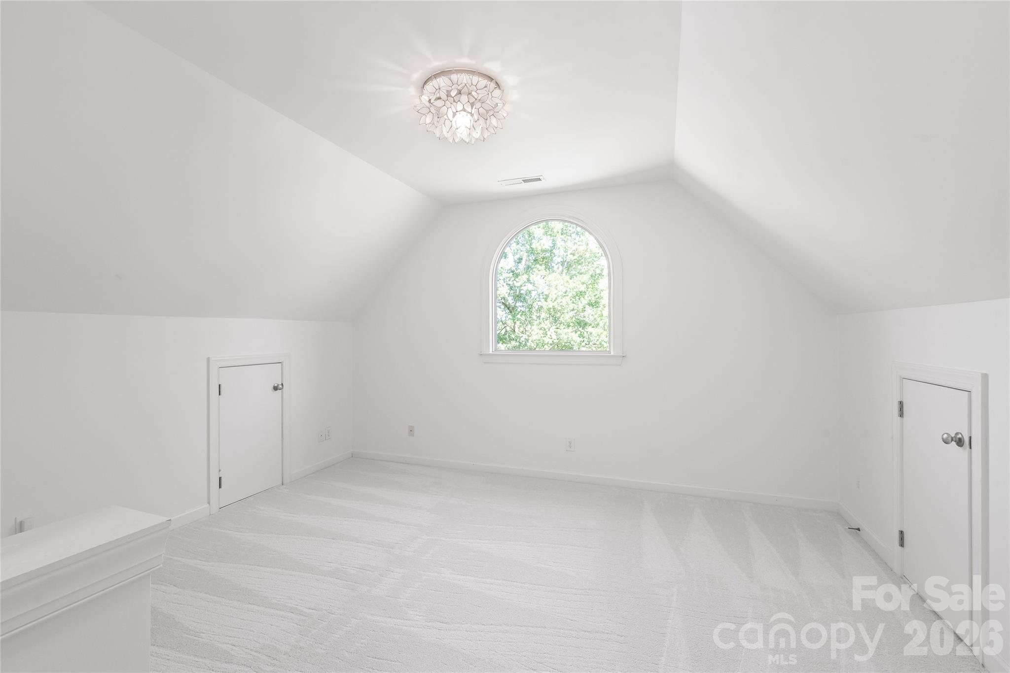 17125 Laurel Walk Court