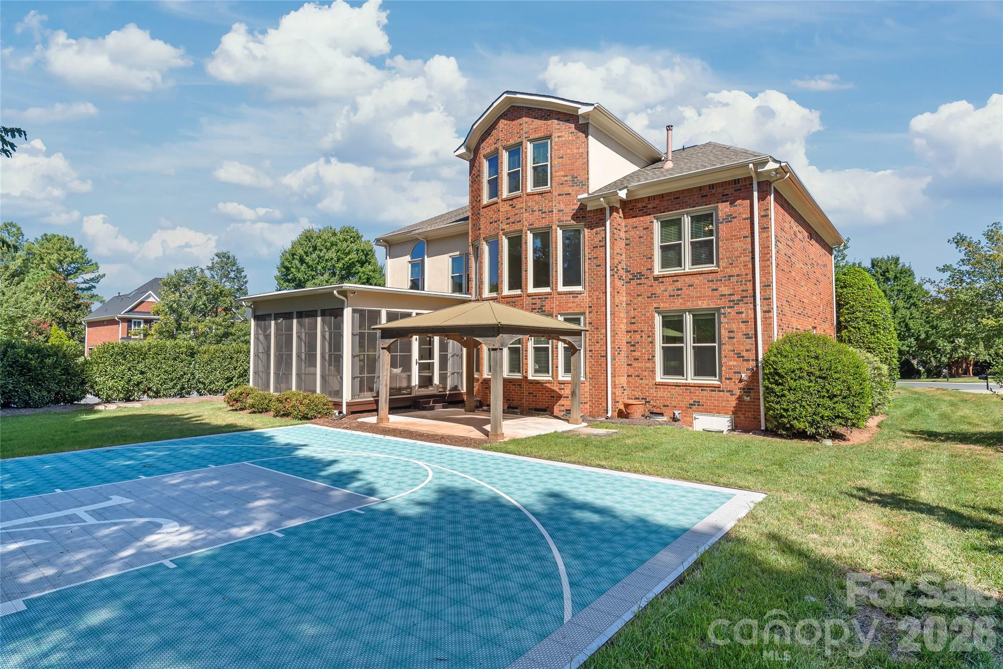 17125 Laurel Walk Court