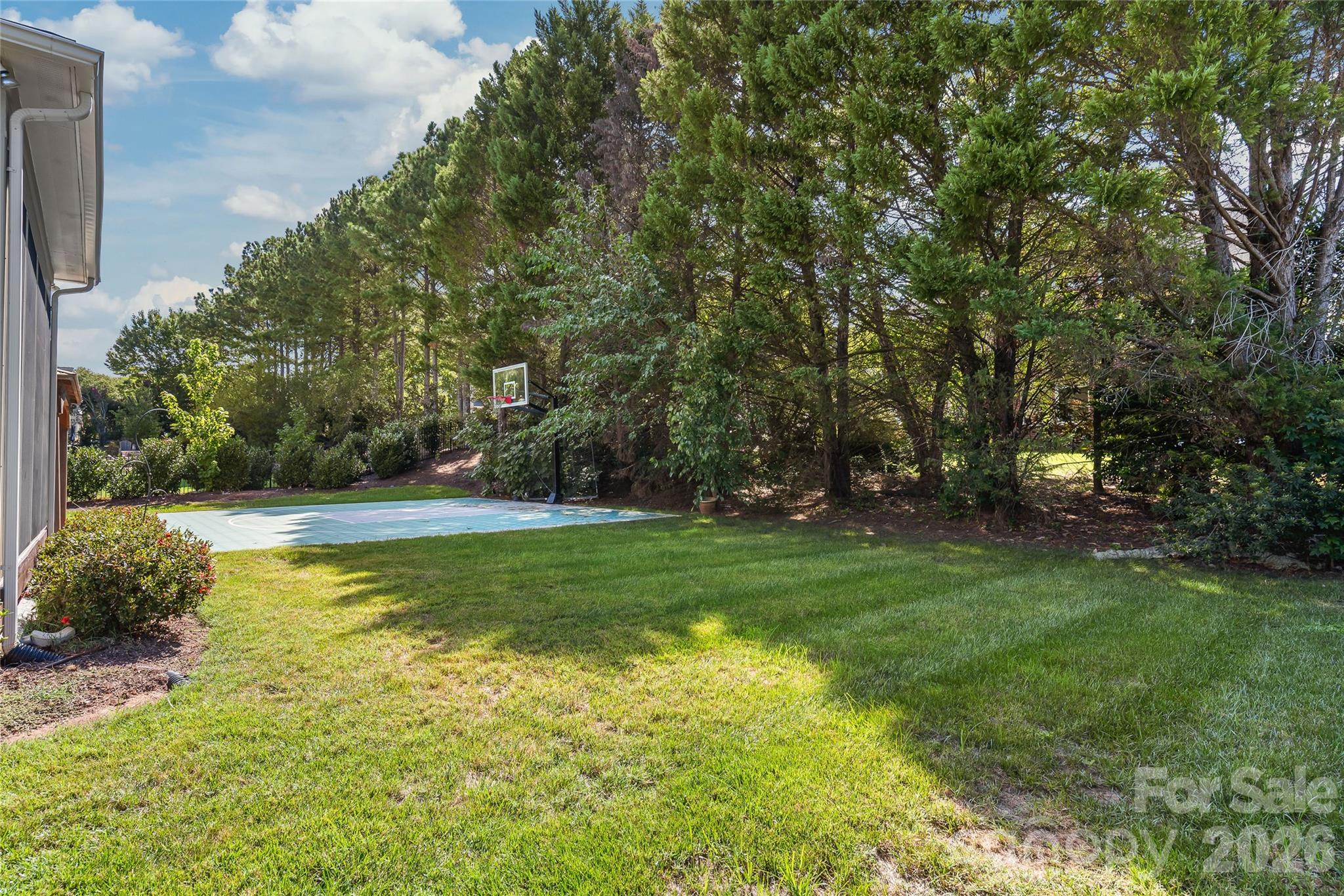 17125 Laurel Walk Court