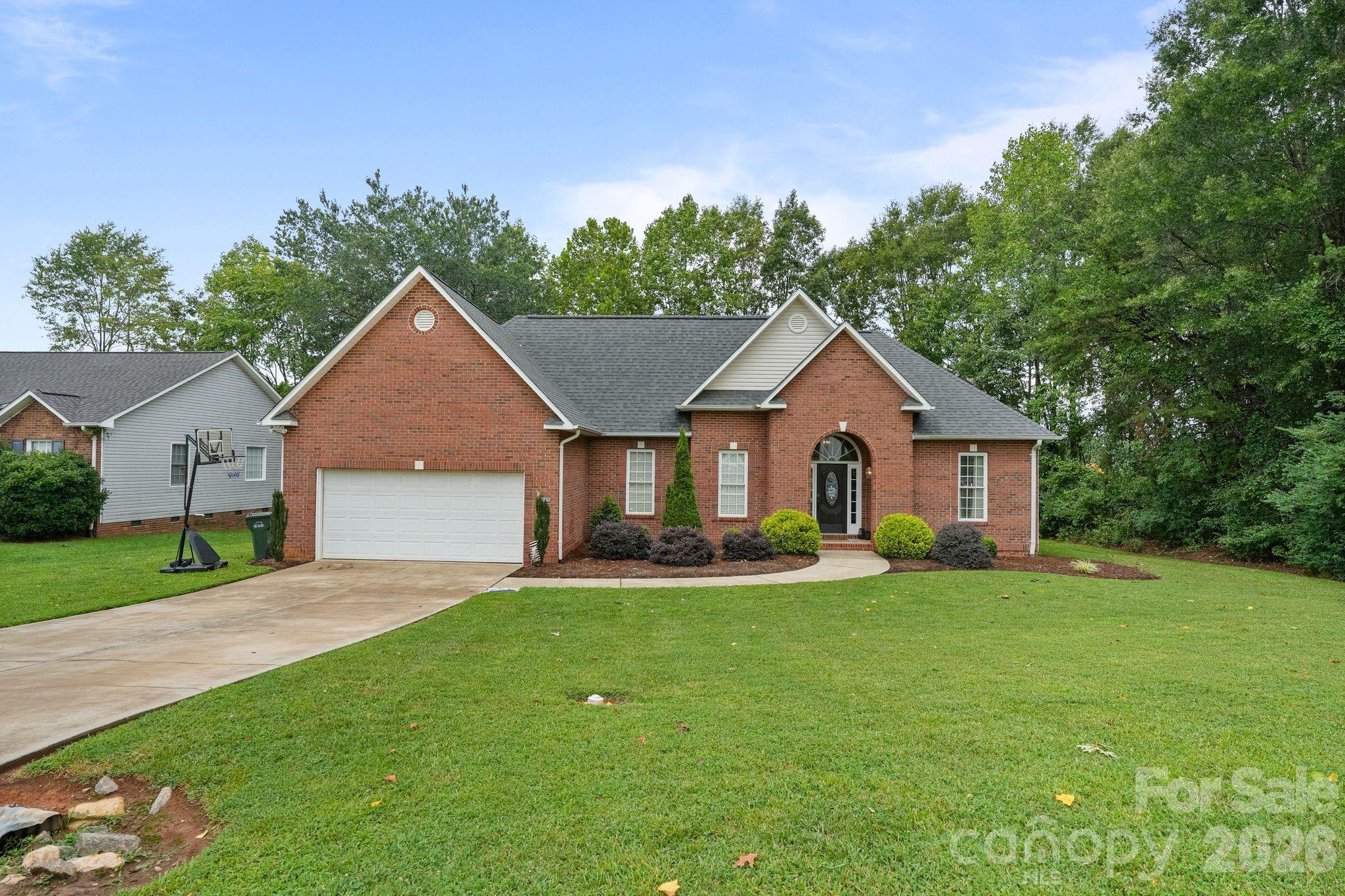 2925 24th Street Drive NE