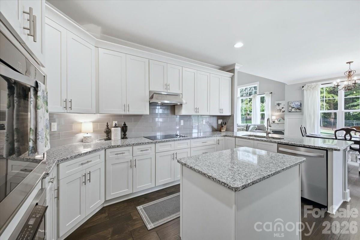 6967 Pin Oaks Drive