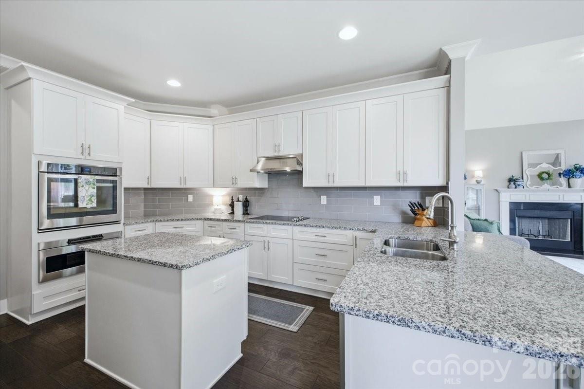6967 Pin Oaks Drive