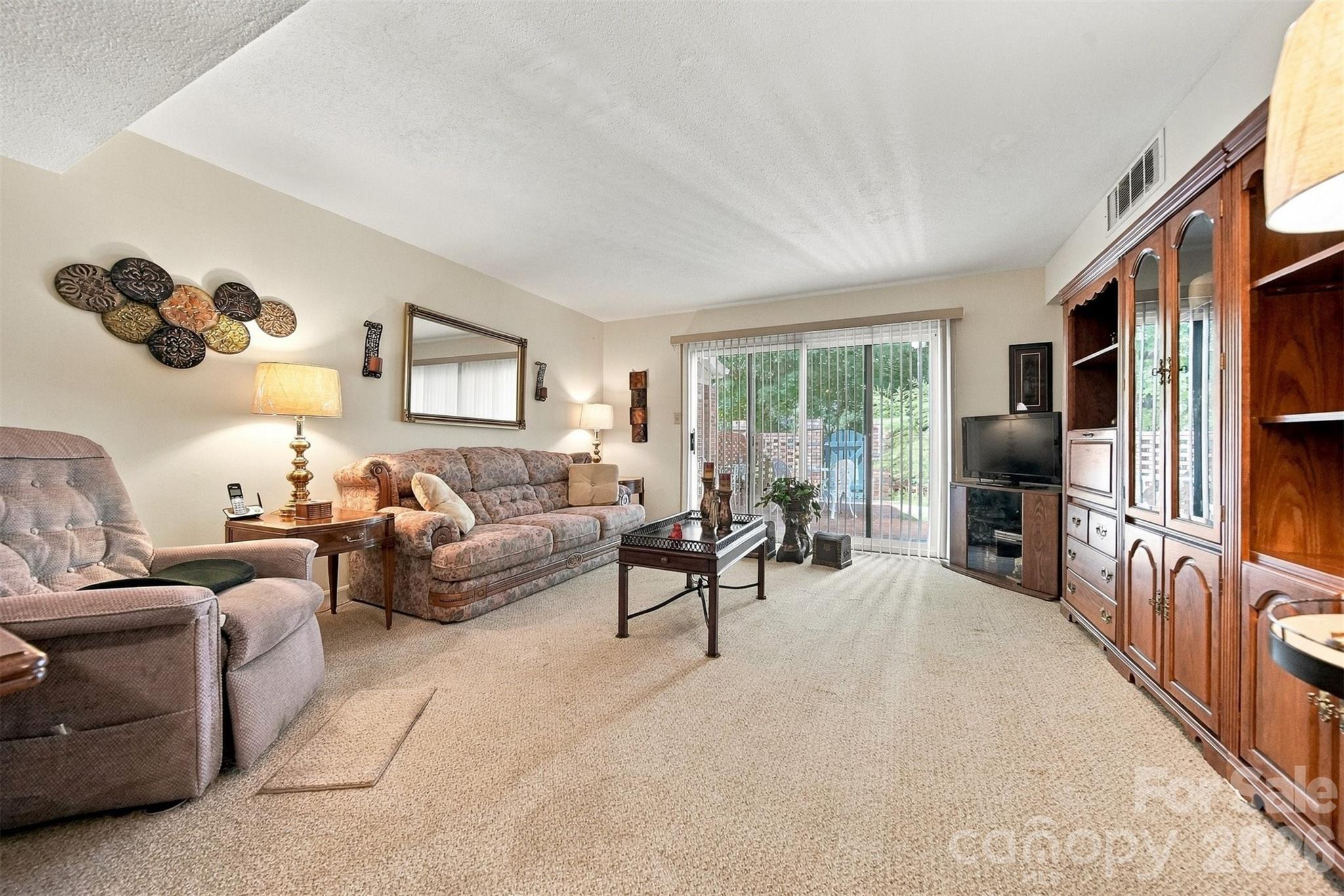2705 N Center Street Unit: 37