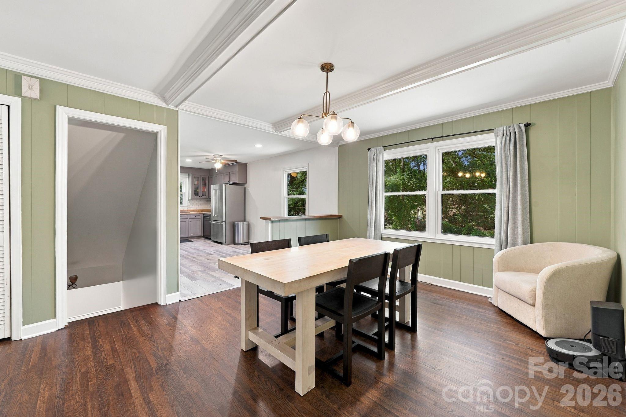 912 Tally Ho Court