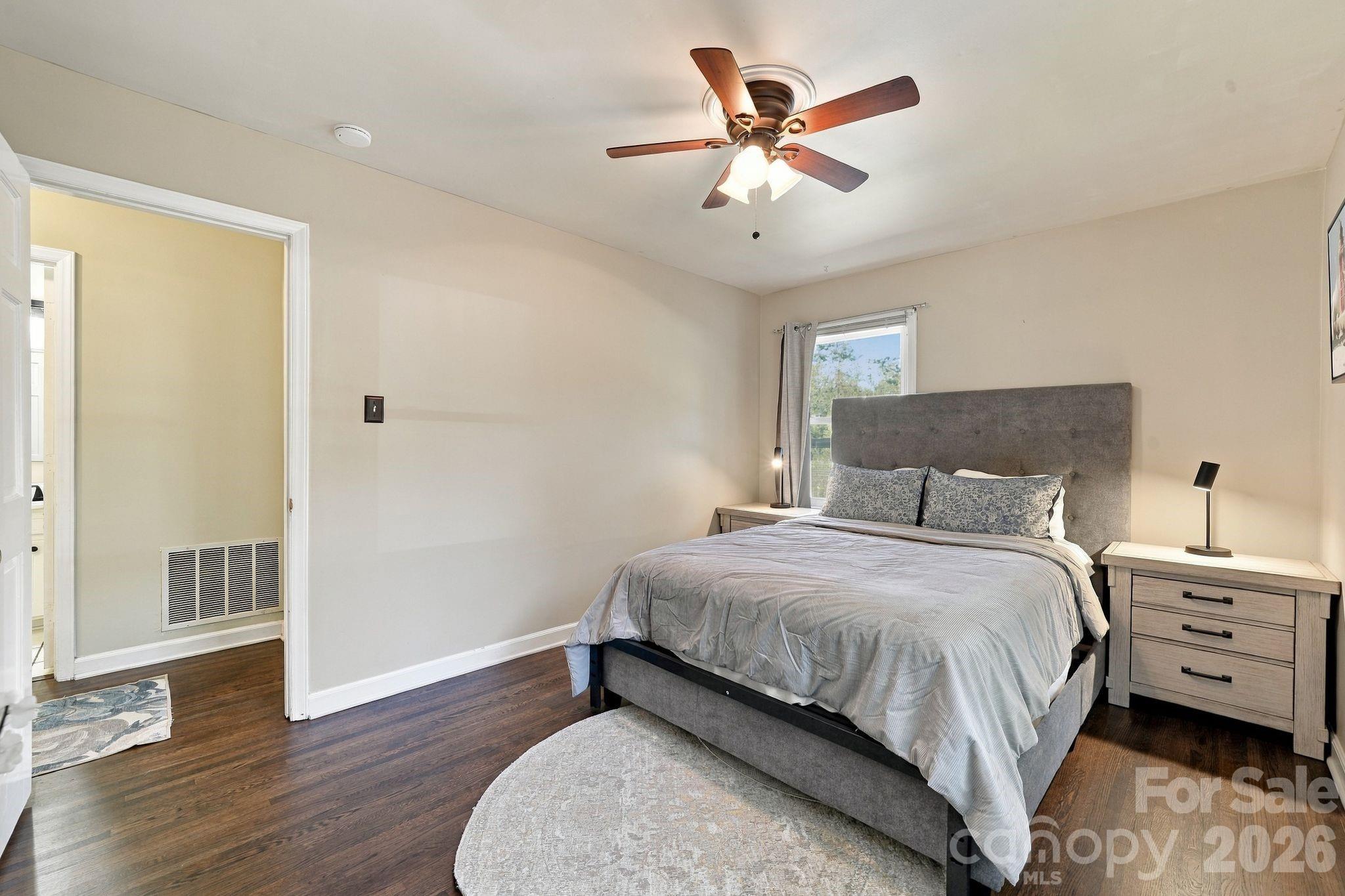 912 Tally Ho Court