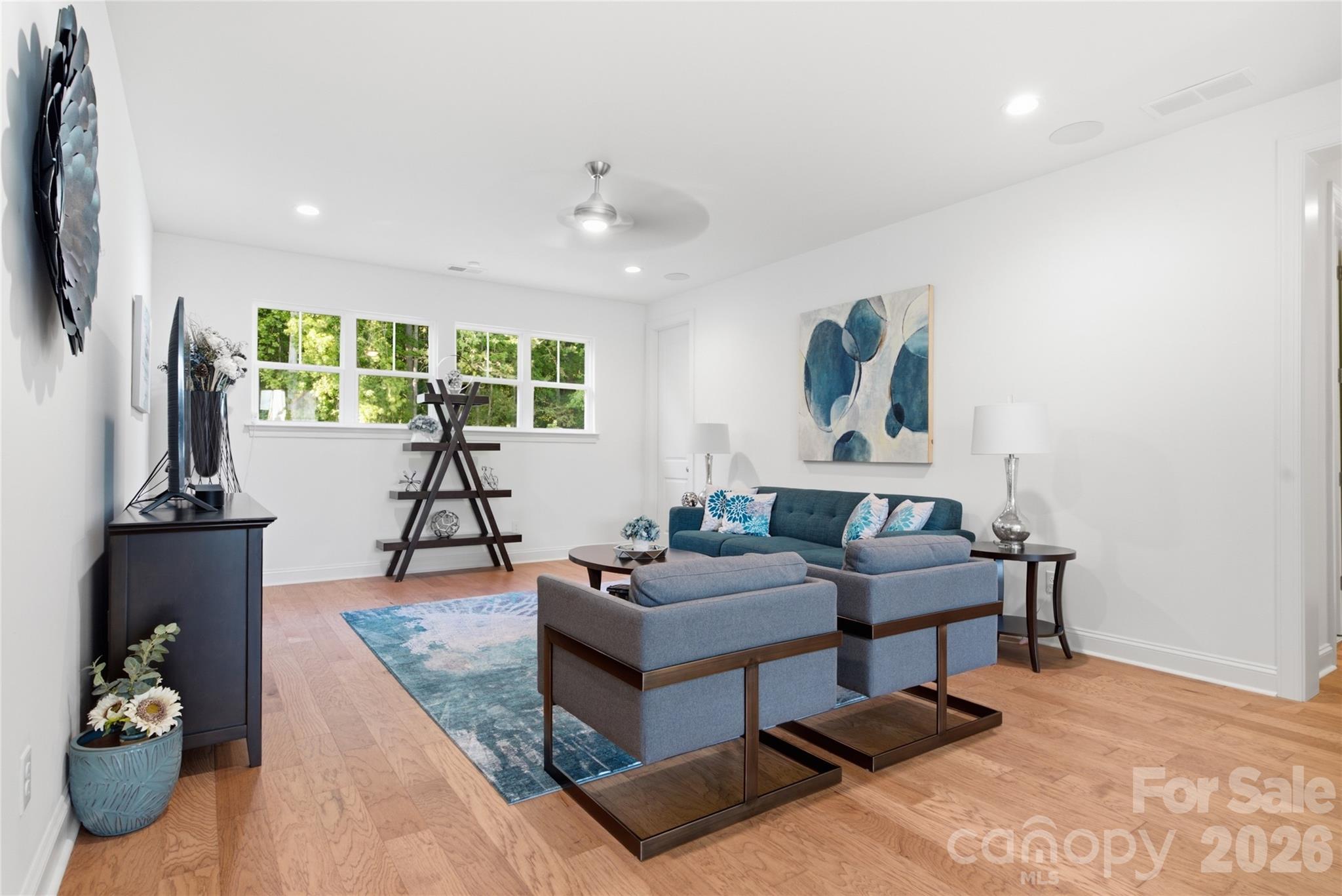 6068 Holden Court