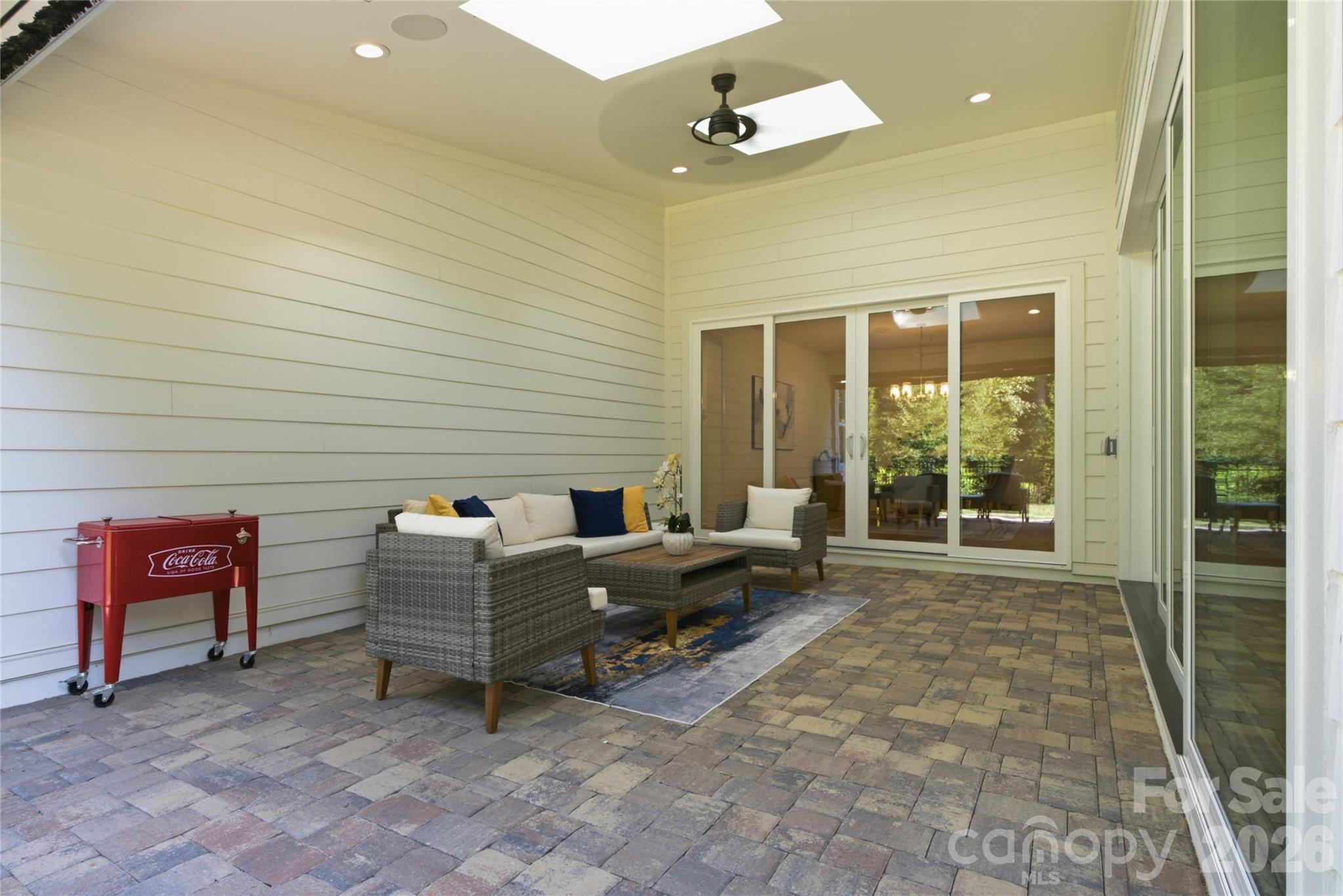 6068 Holden Court