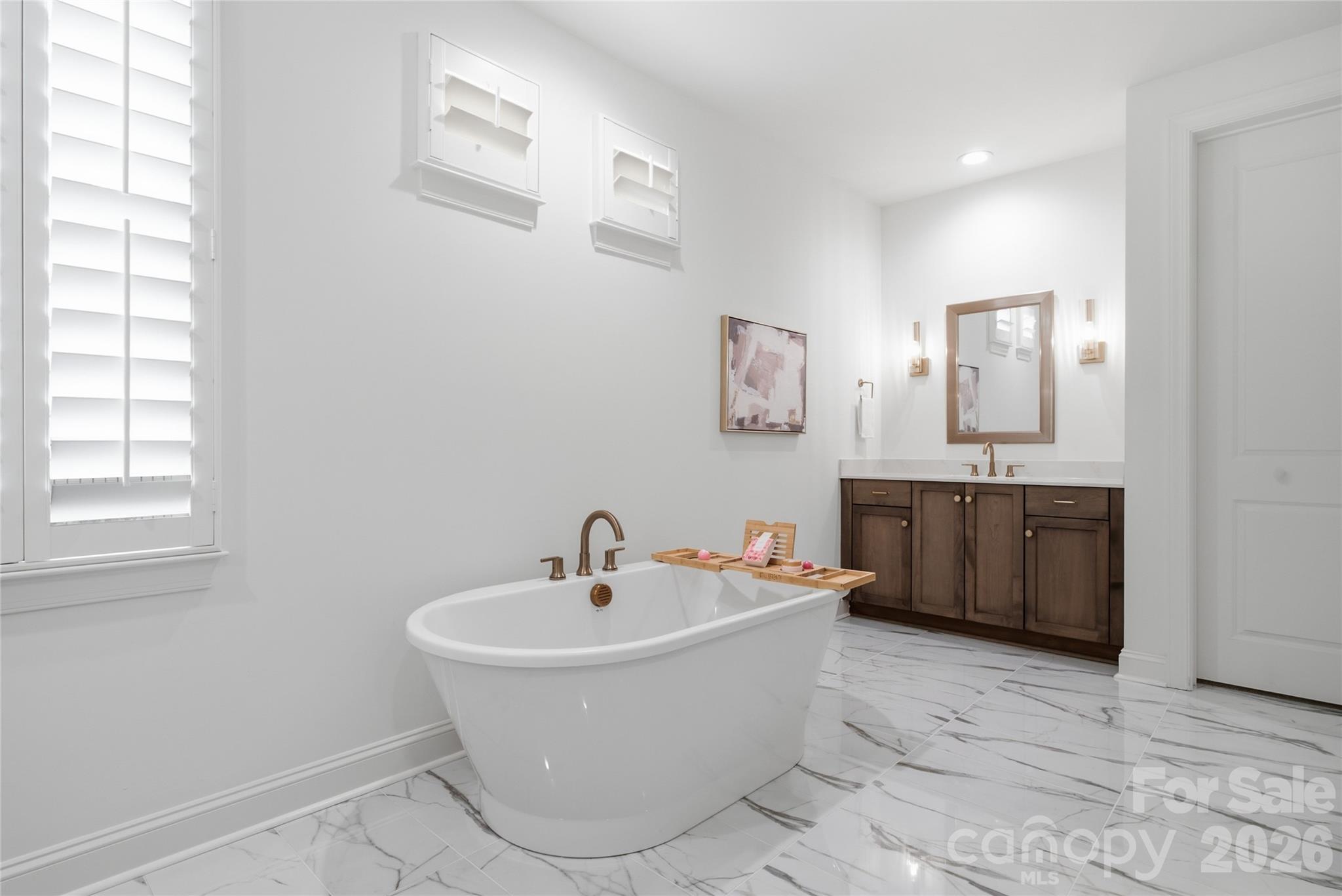 6068 Holden Court