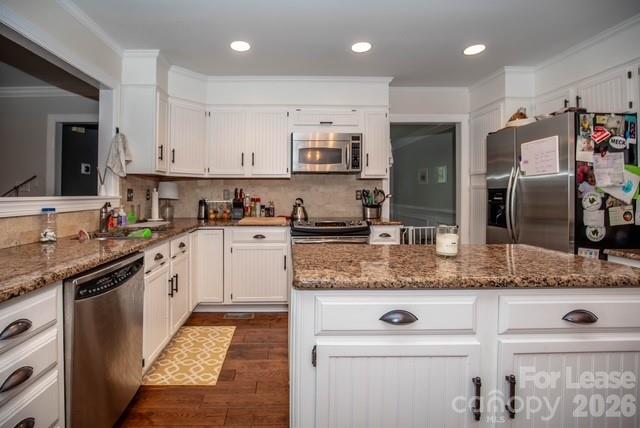 4011 Windwood Circle