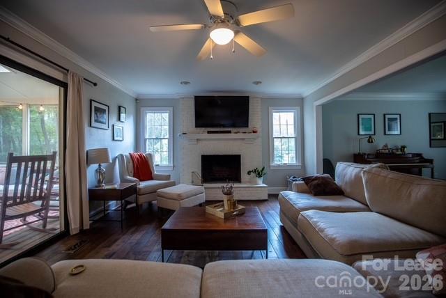 4011 Windwood Circle