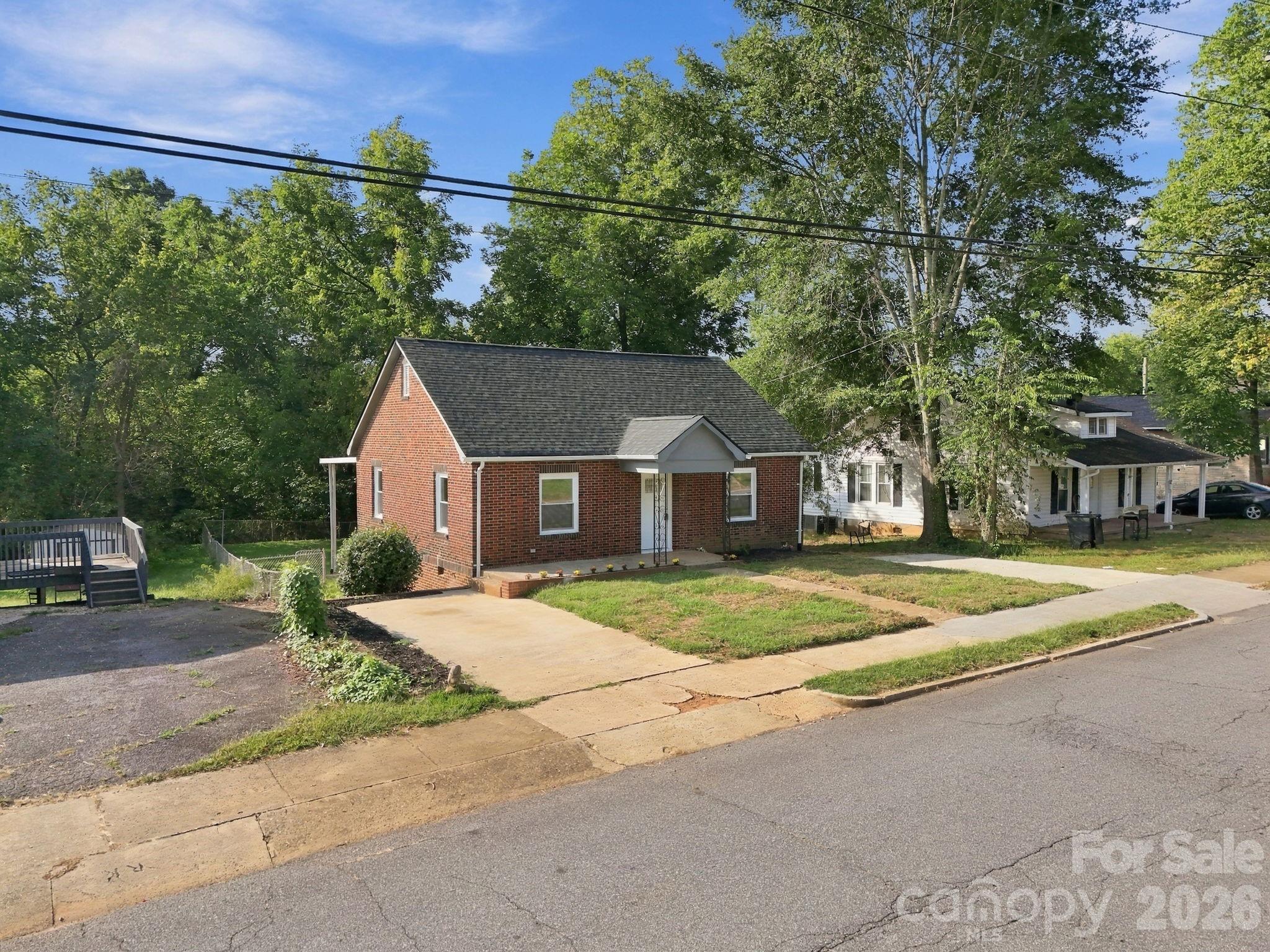 314 Rockyford Street