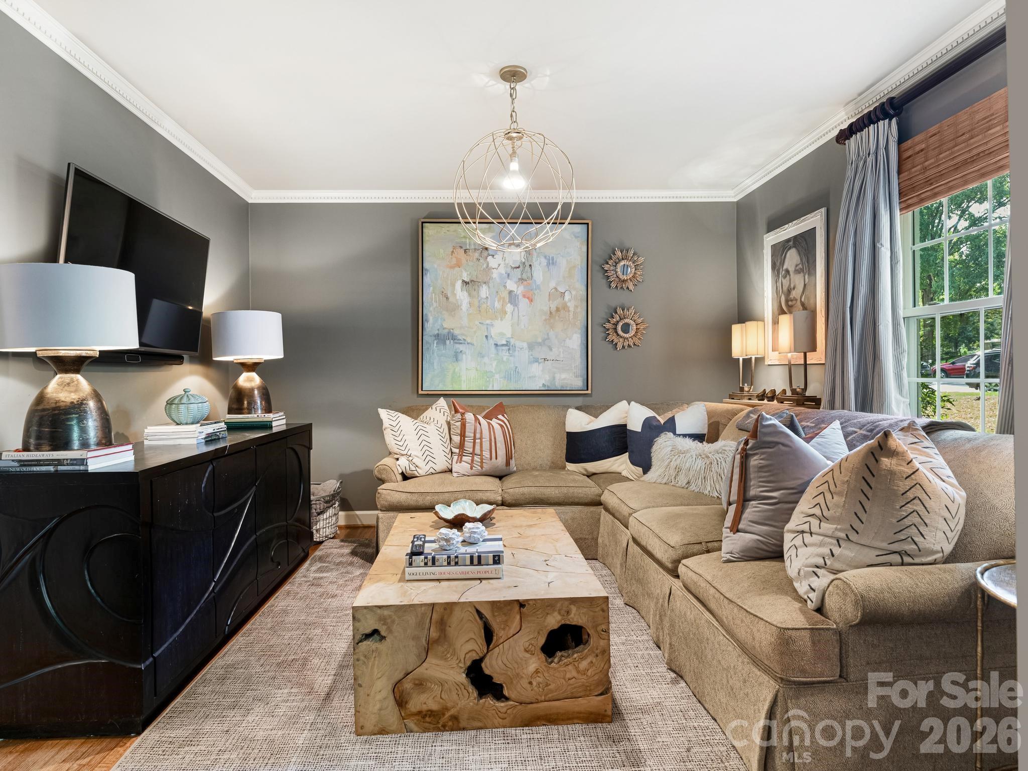 2516 Handley Place