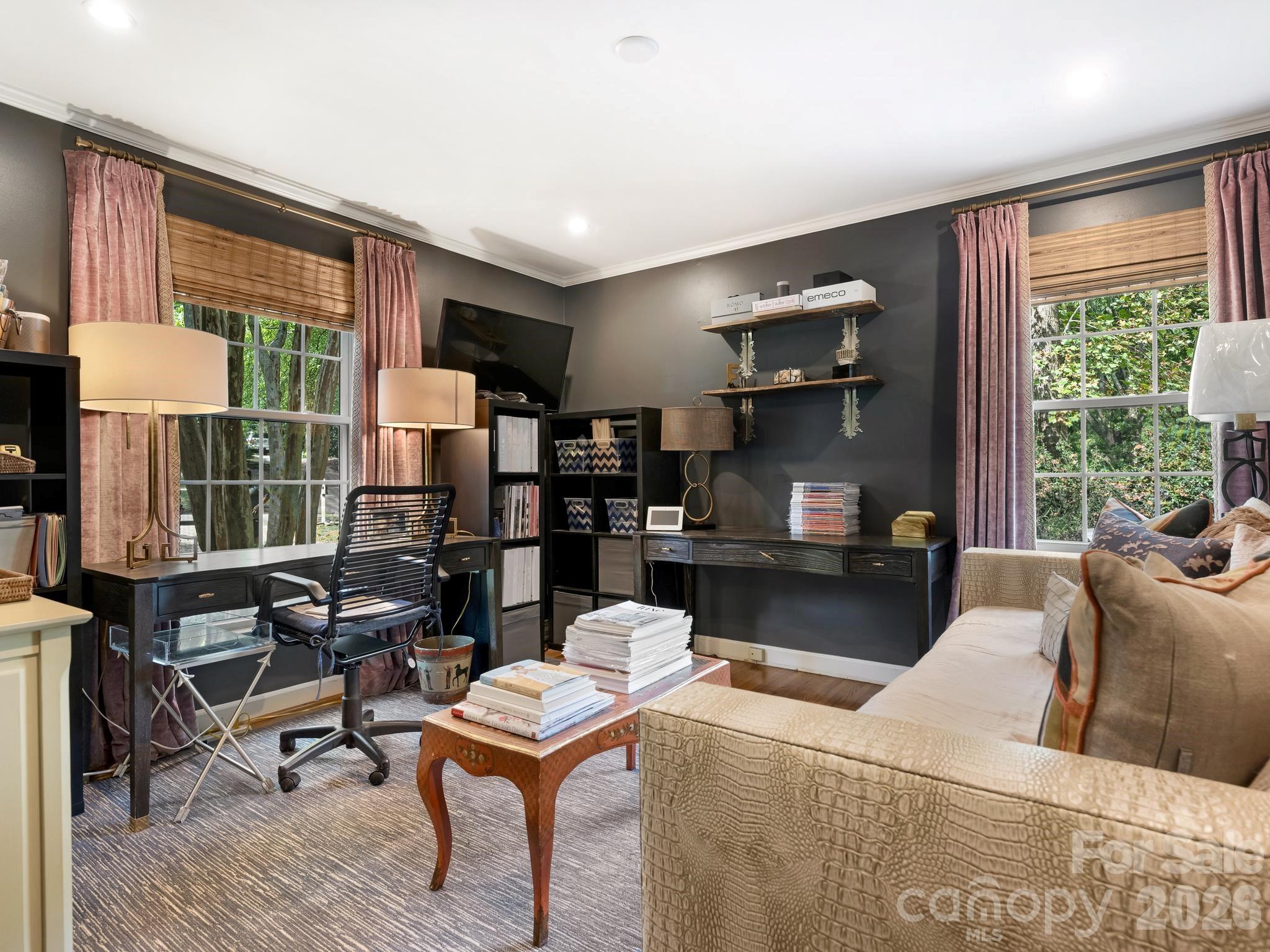 2516 Handley Place