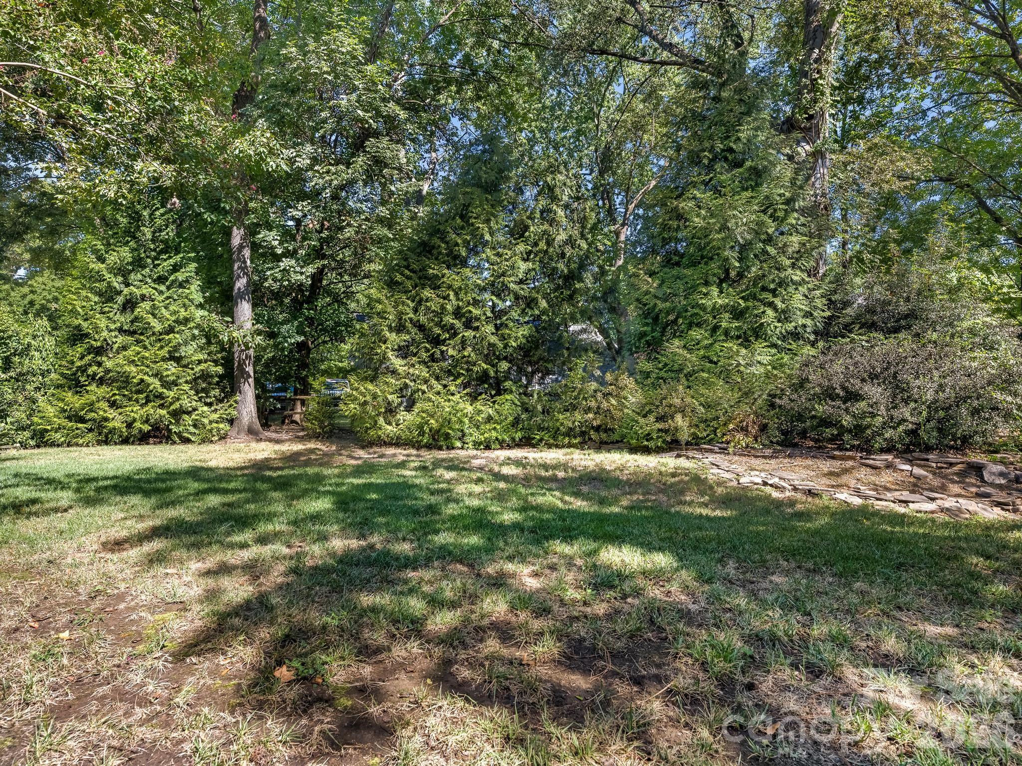 2516 Handley Place