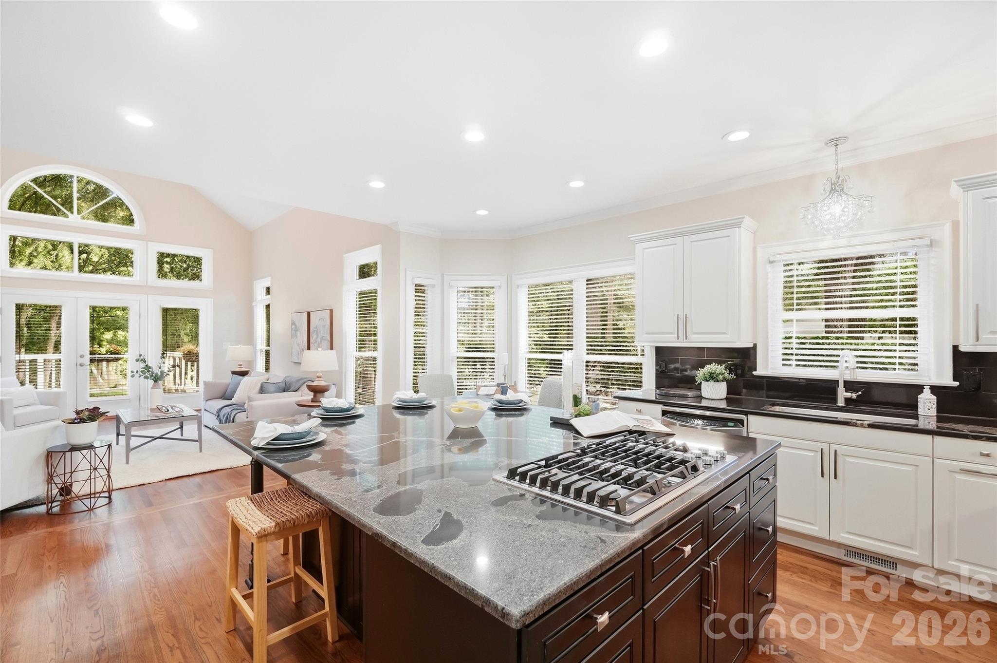 7425 Seton House Lane