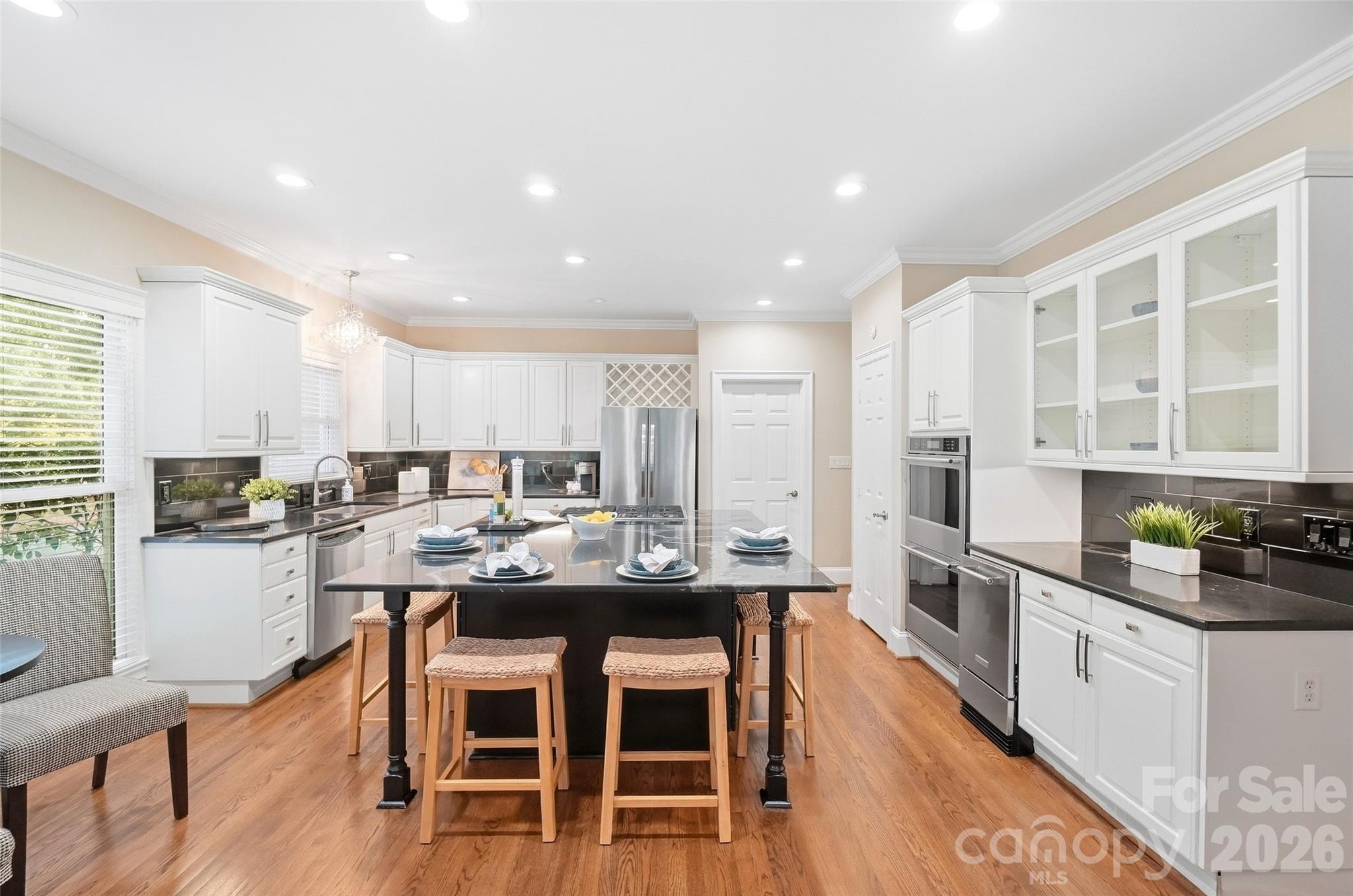 7425 Seton House Lane