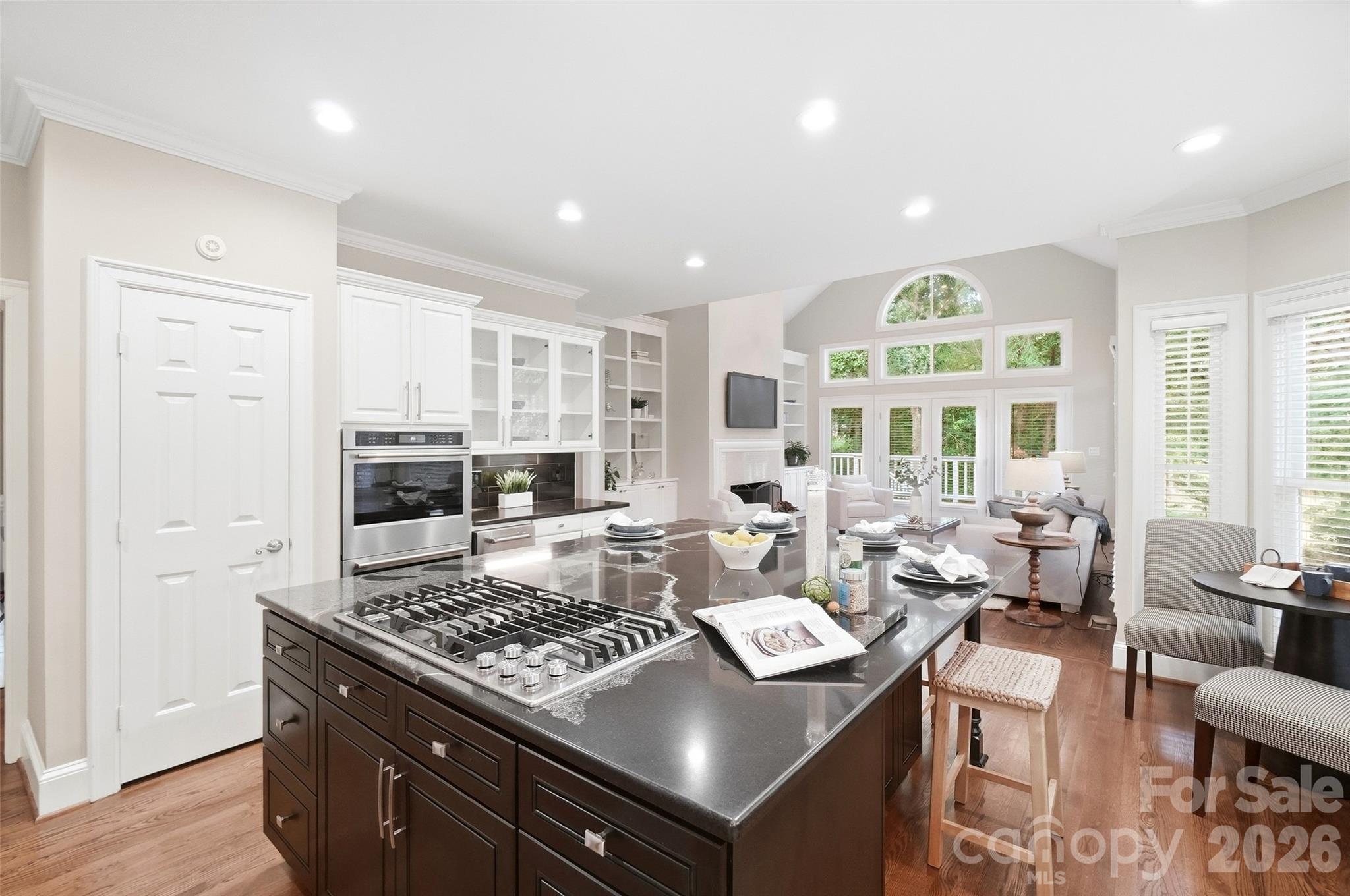 7425 Seton House Lane