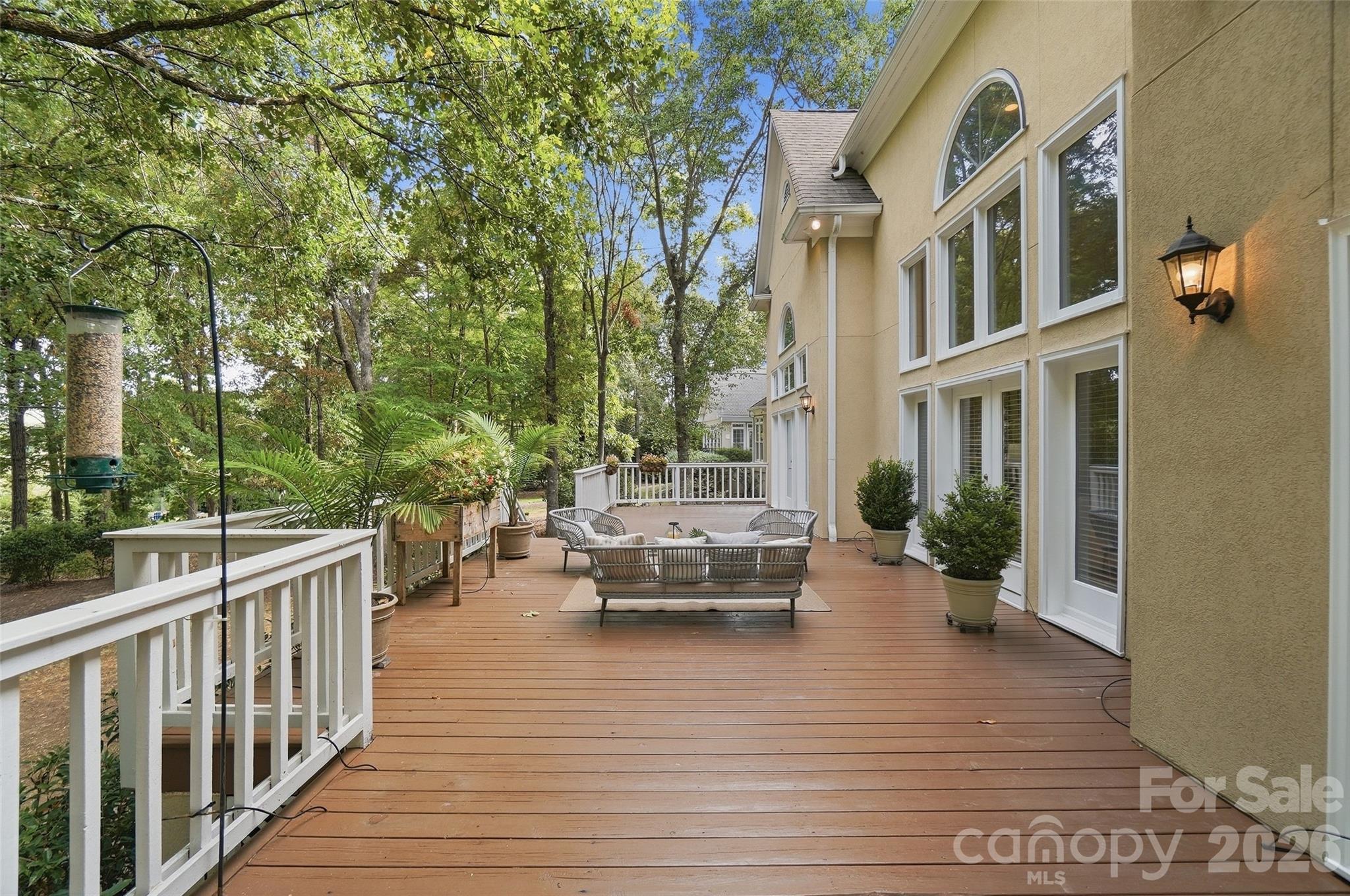 7425 Seton House Lane
