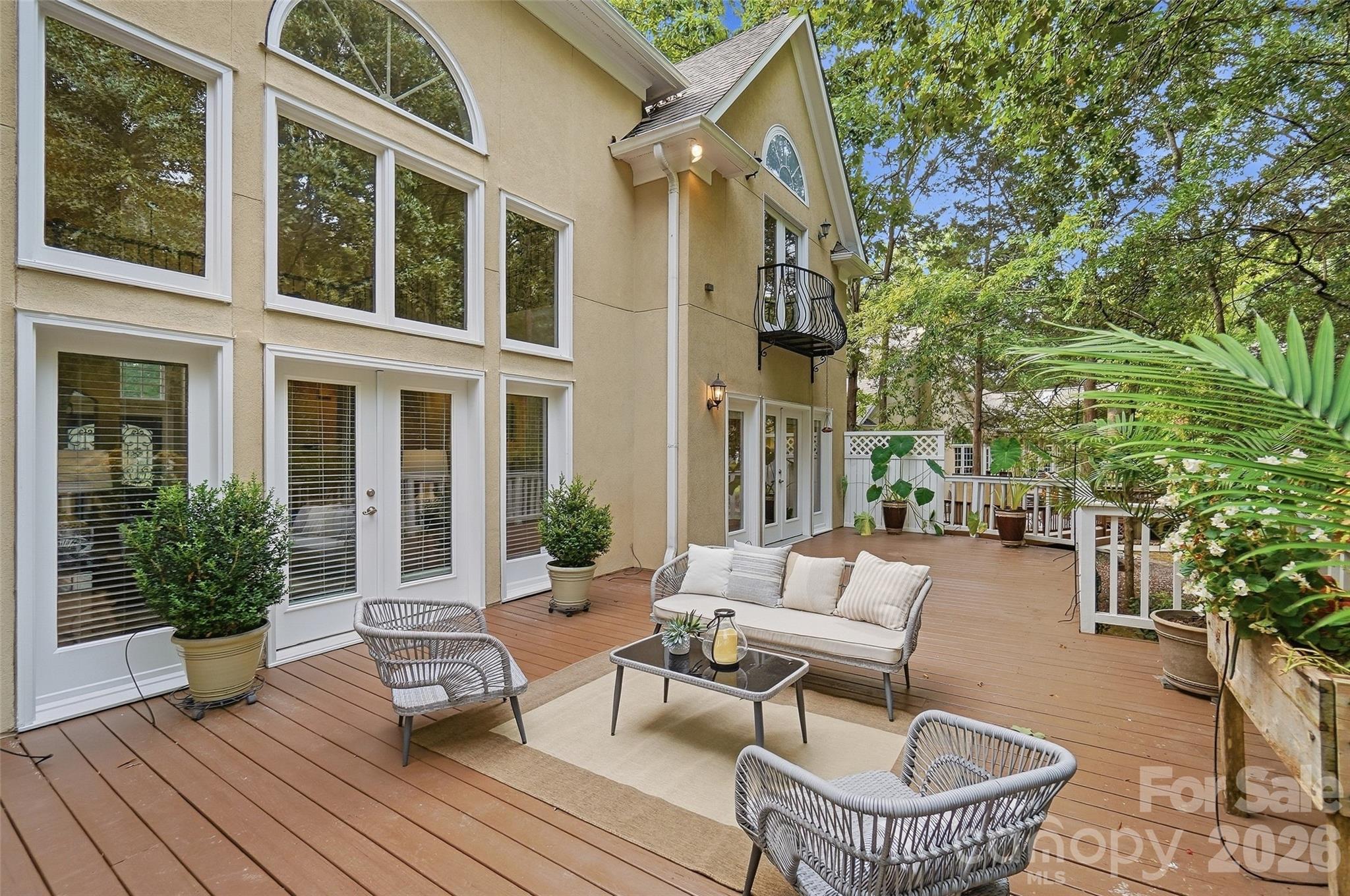 7425 Seton House Lane