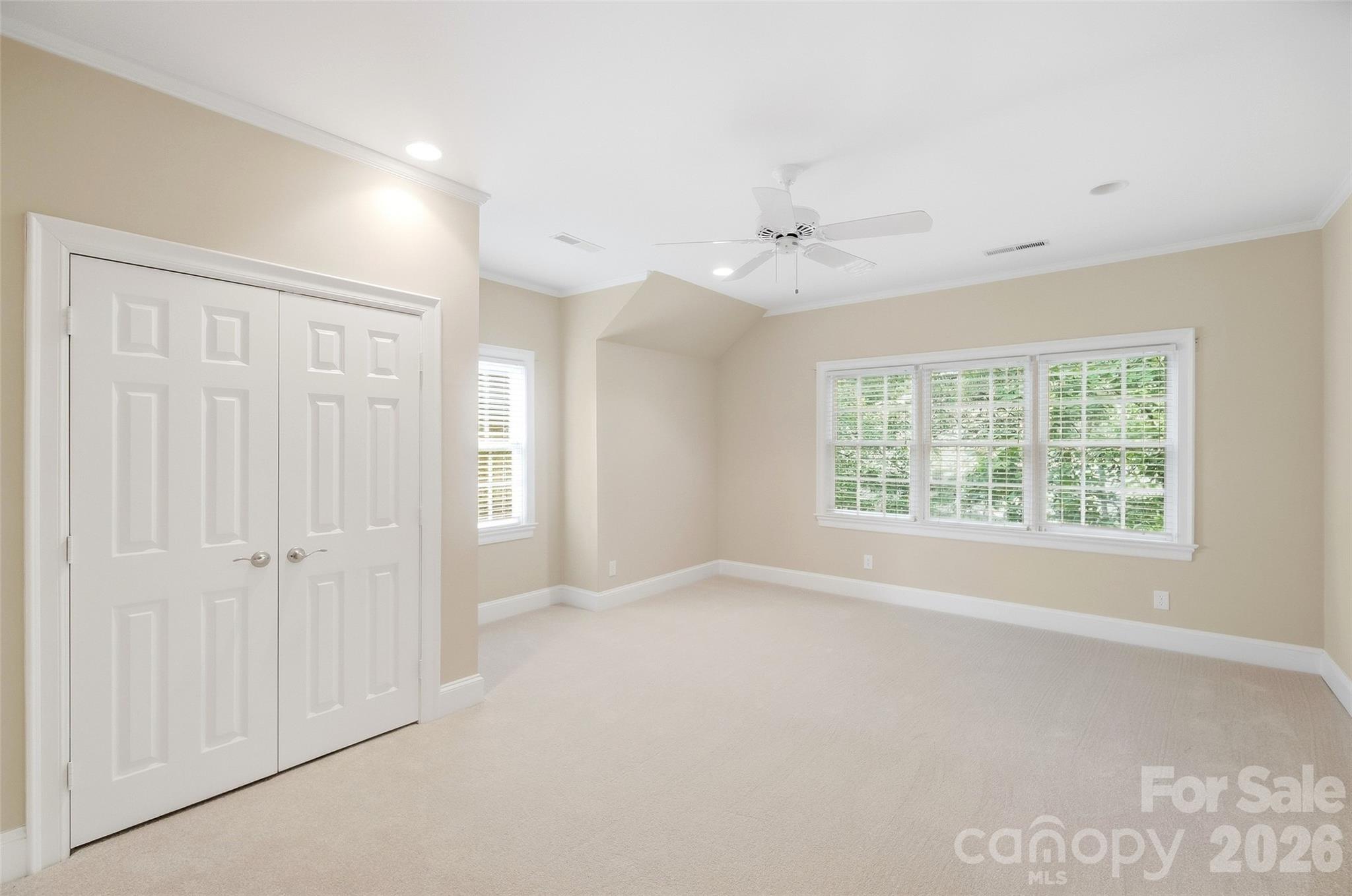 7425 Seton House Lane