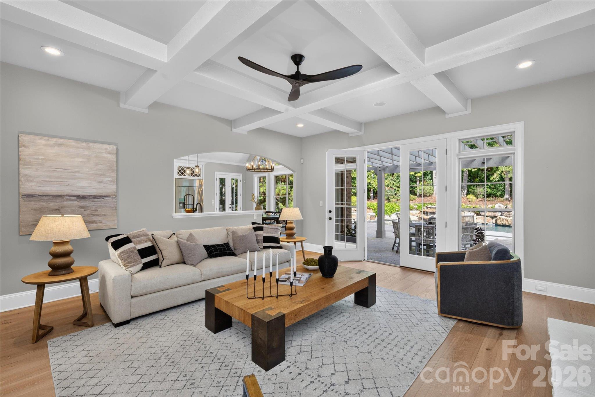 1617 Lookout Circle