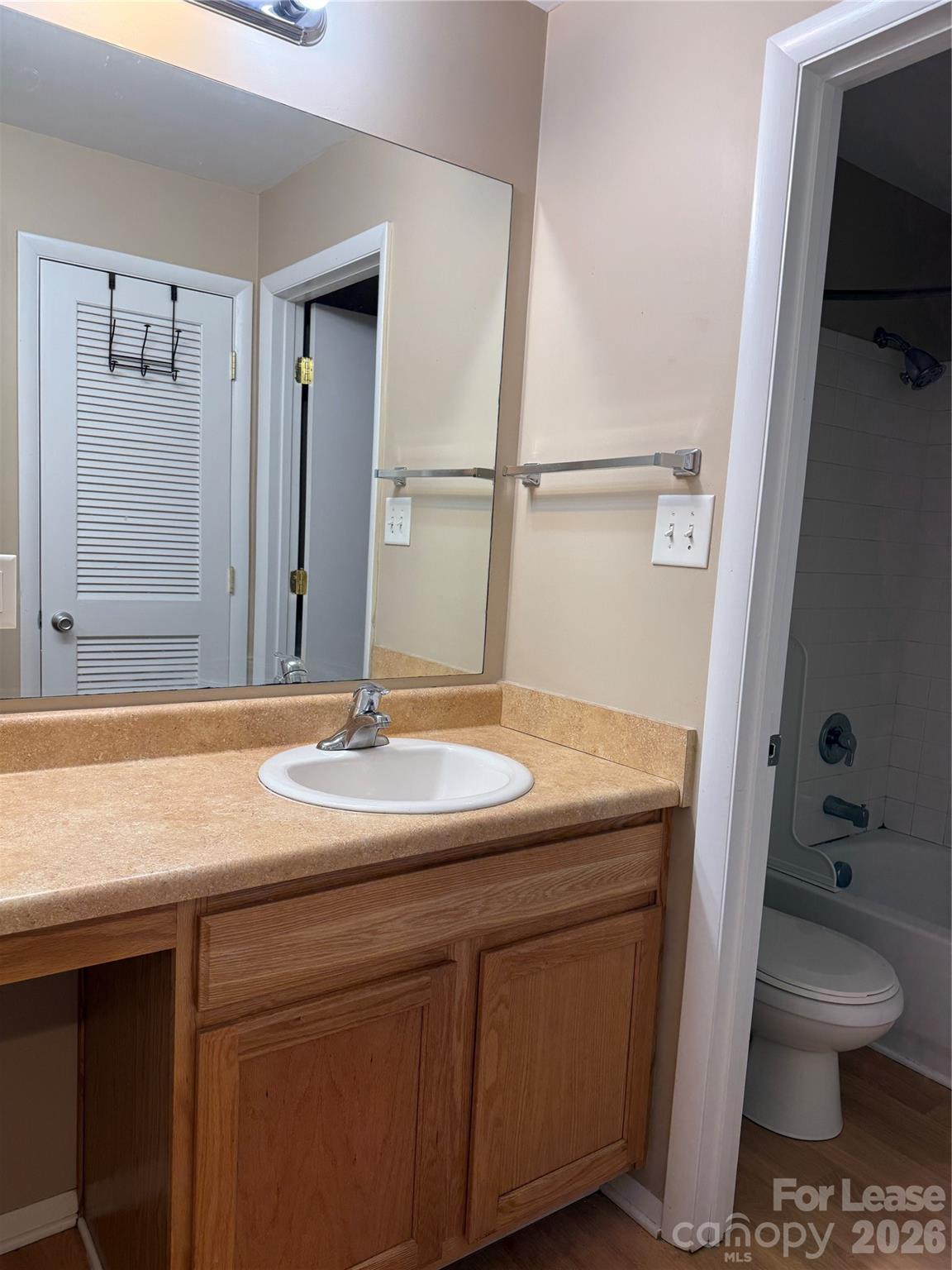 5020 Sardis Road Unit: L