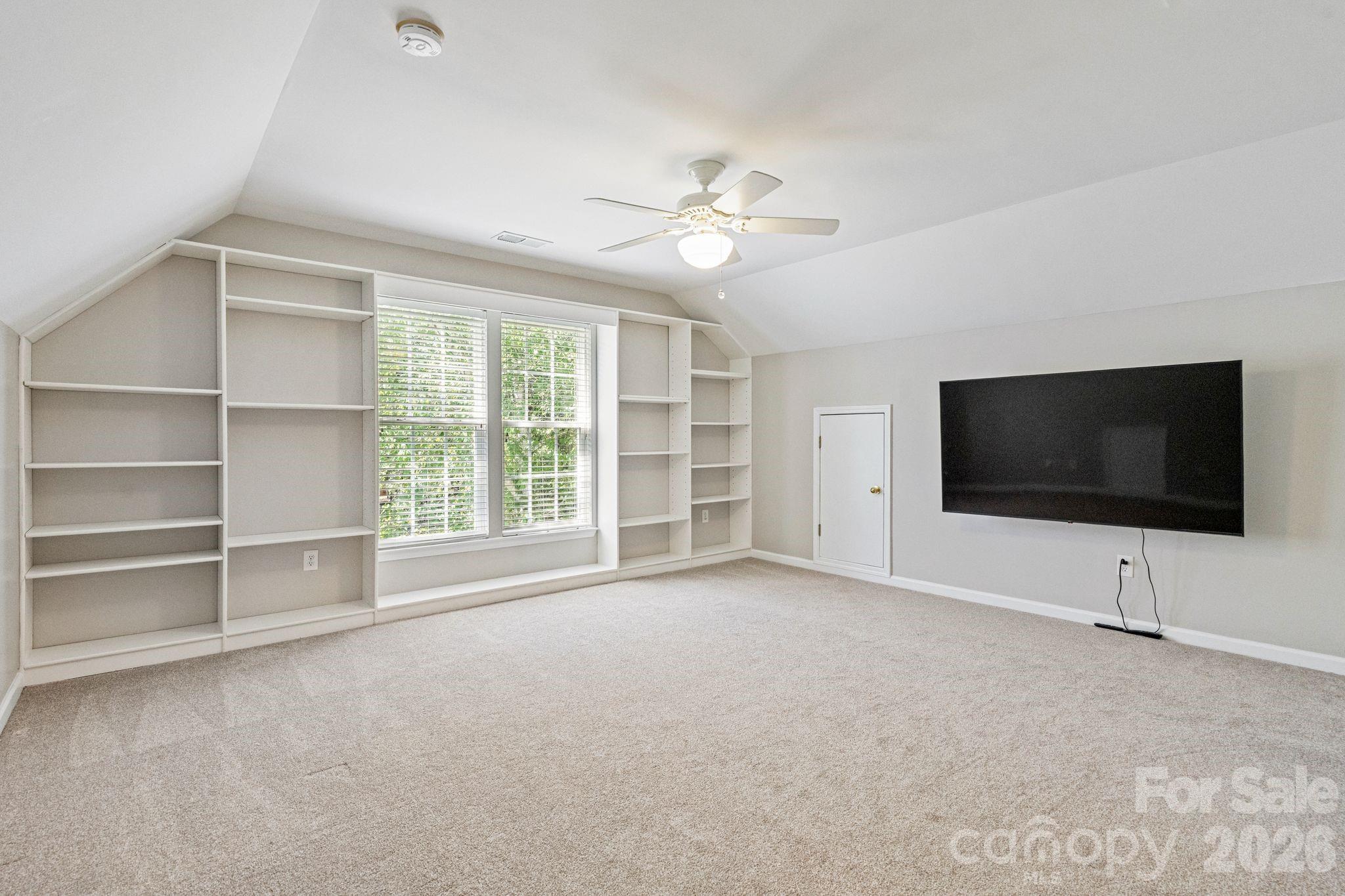 7702 Antique Circle