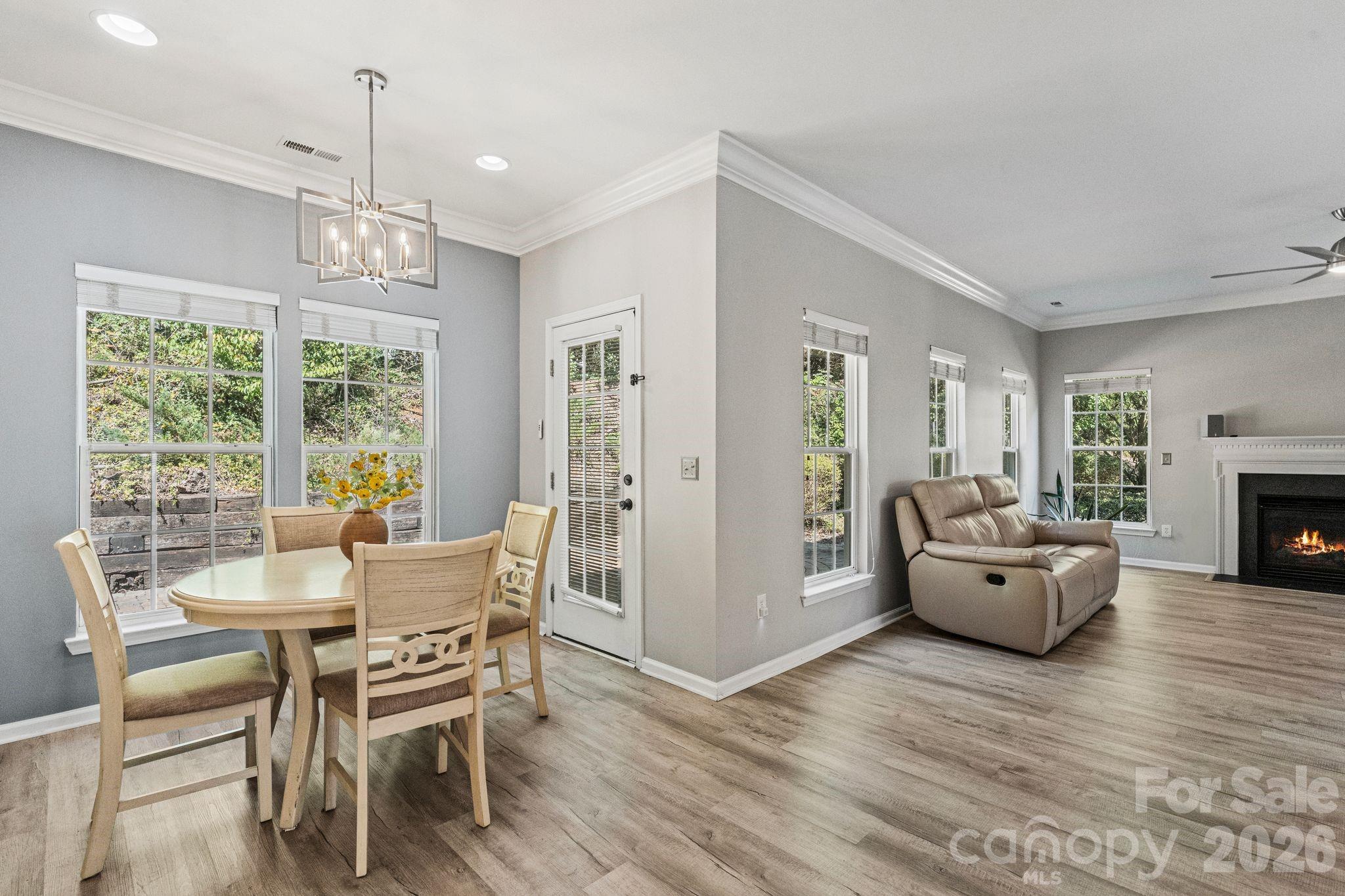 7702 Antique Circle