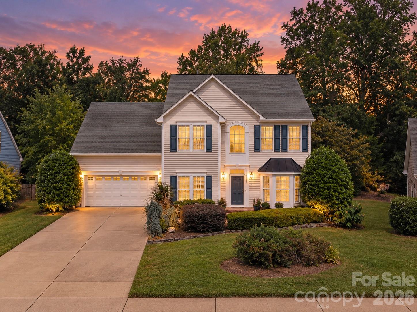 7702 Antique Circle