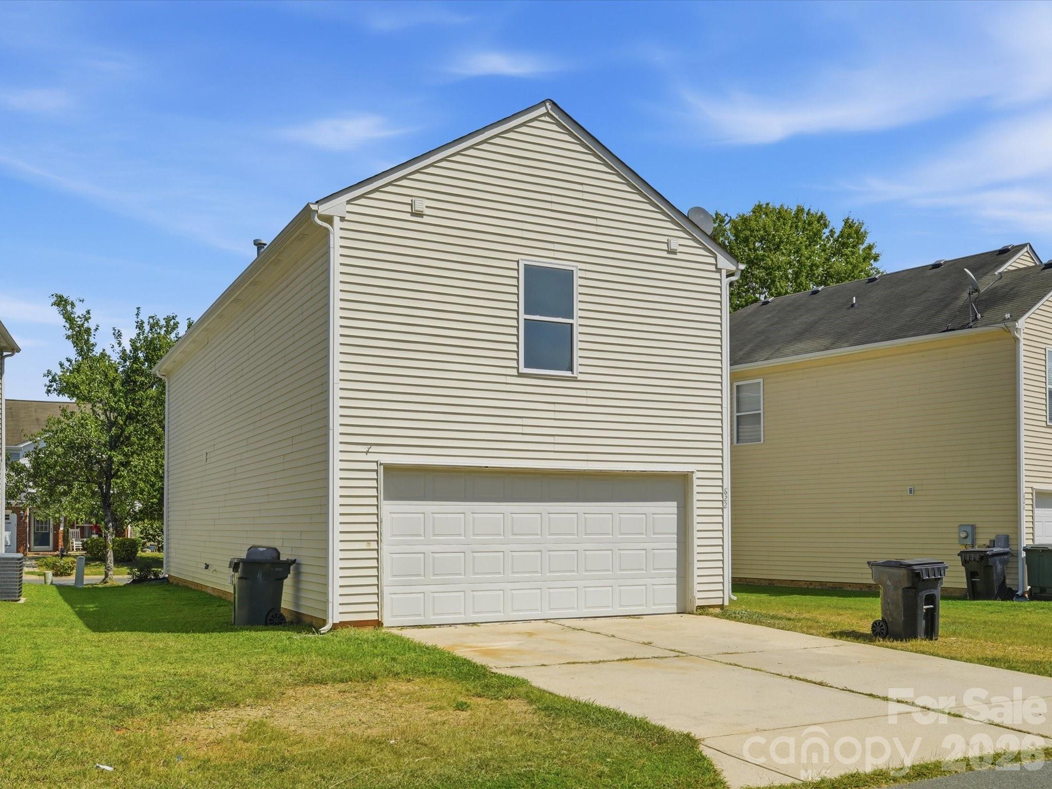 822 Sinclair Drive