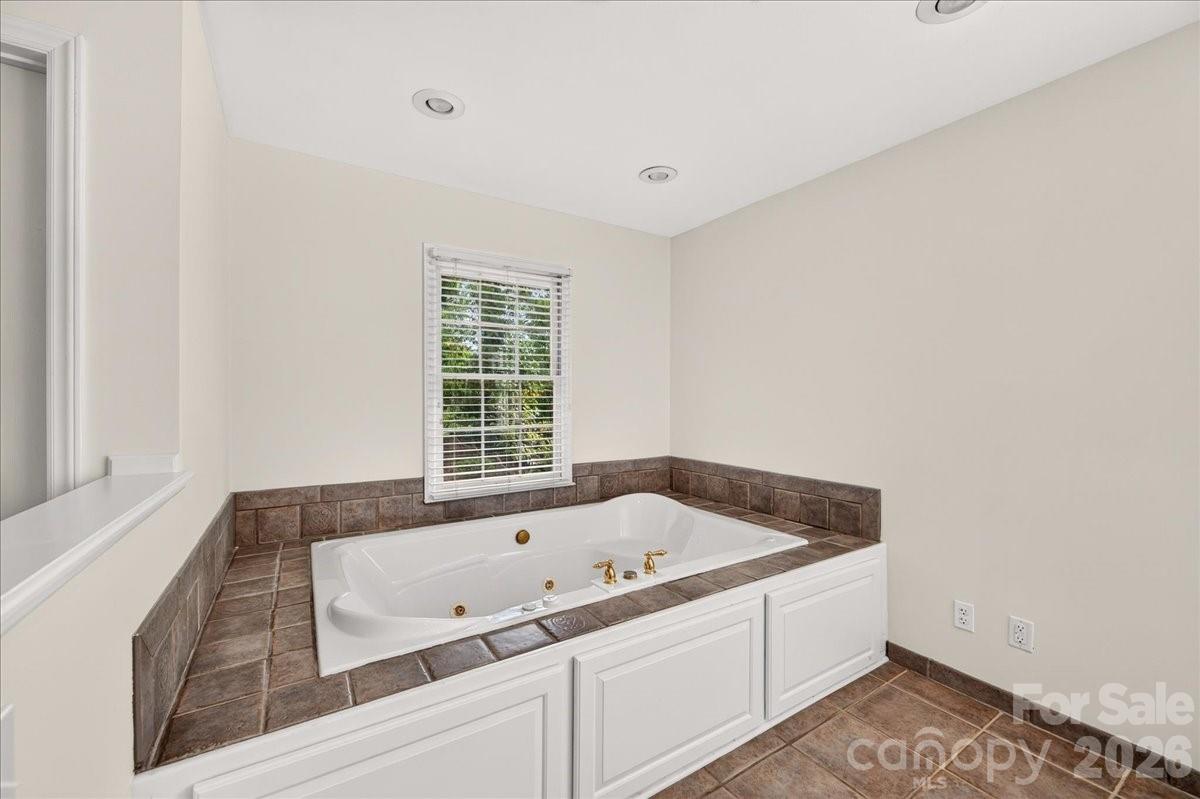 4509 Mullens Ford Road