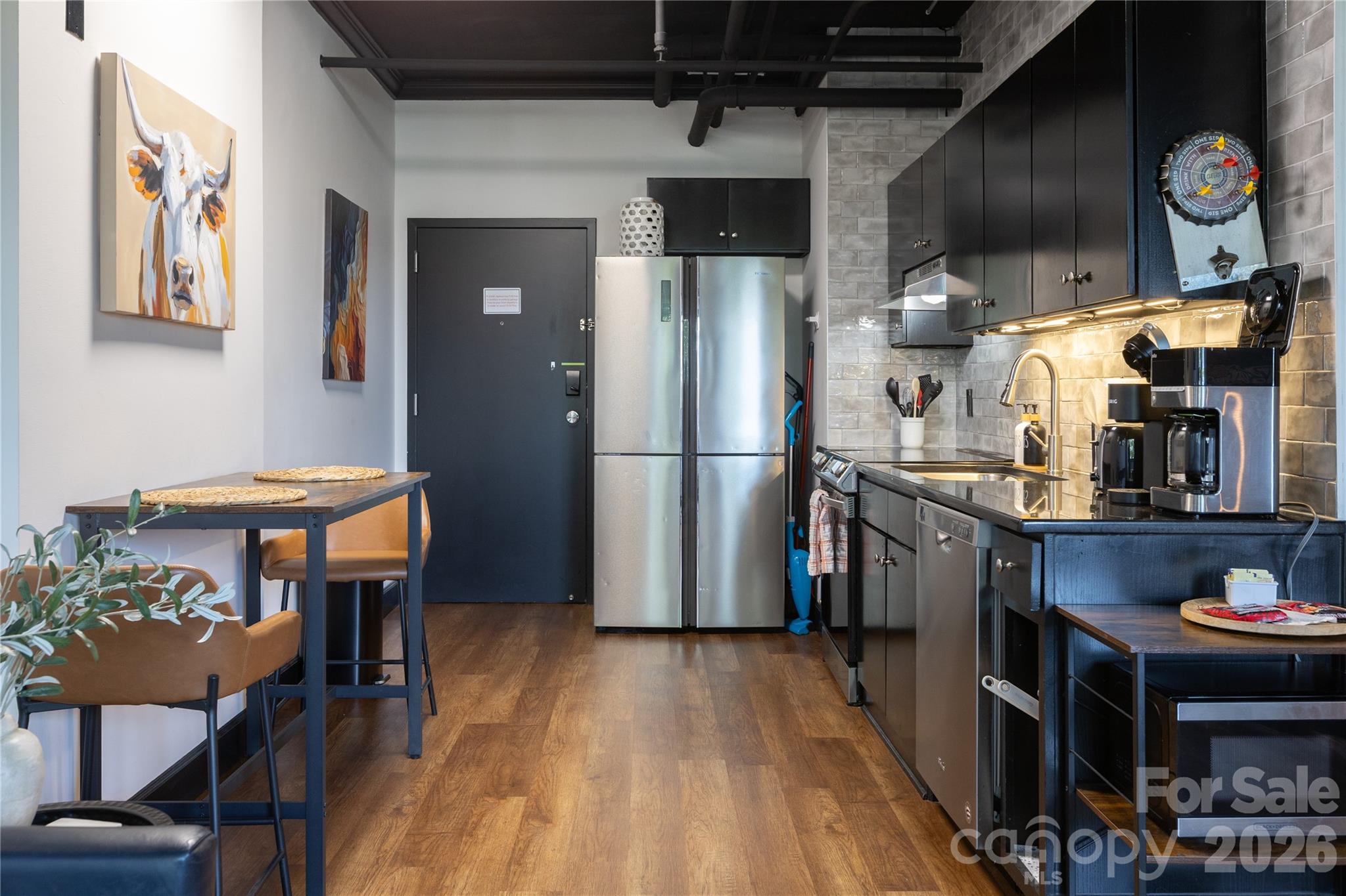 715 N Church Street Unit: 514