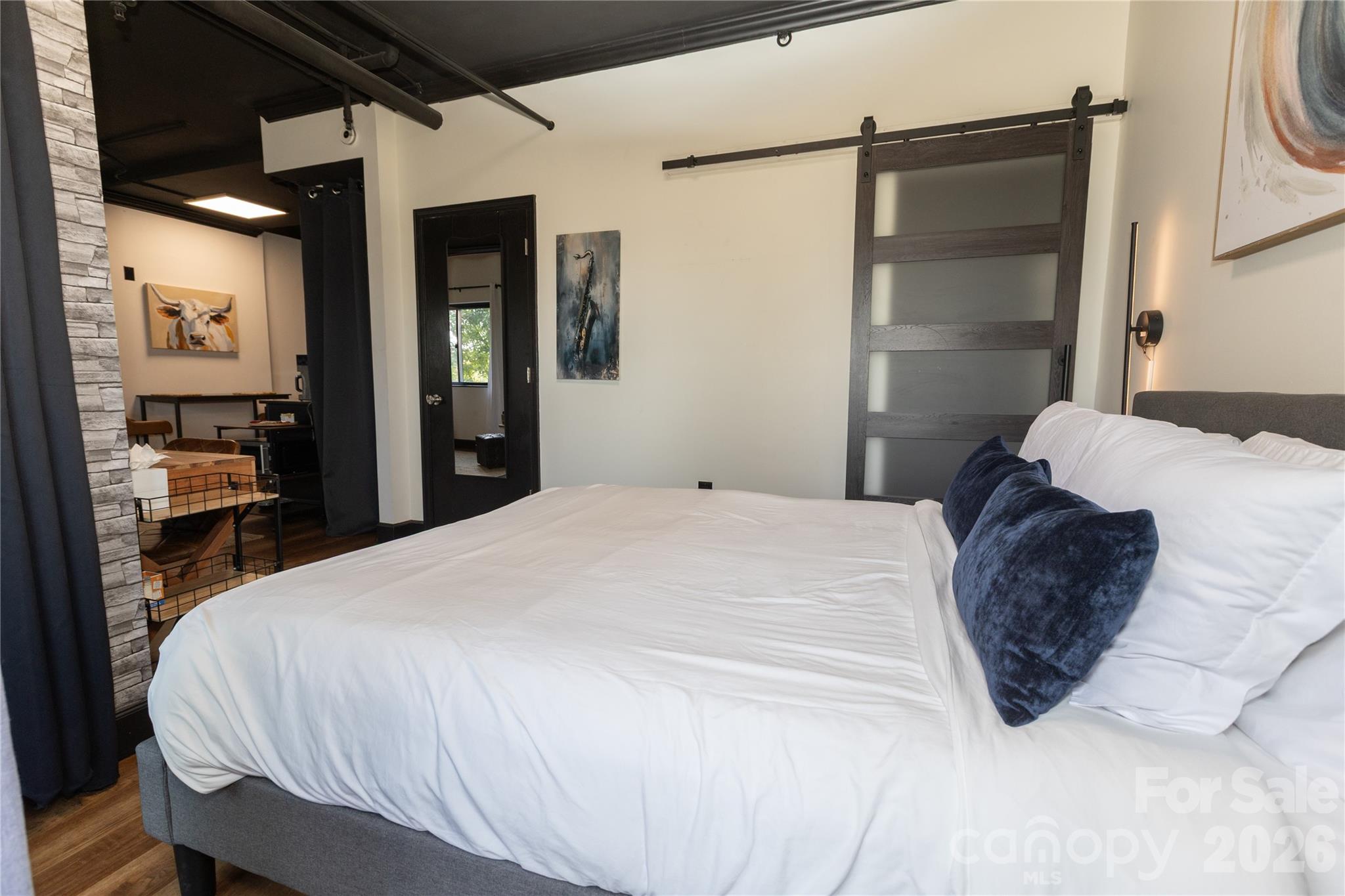 715 N Church Street Unit: 514