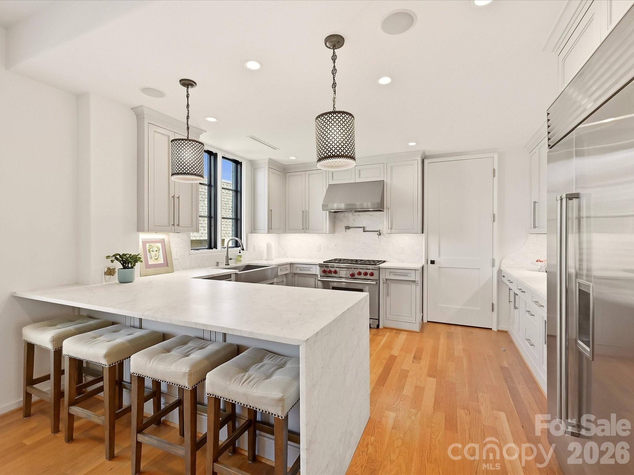 1333 Queens Road Unit: C3