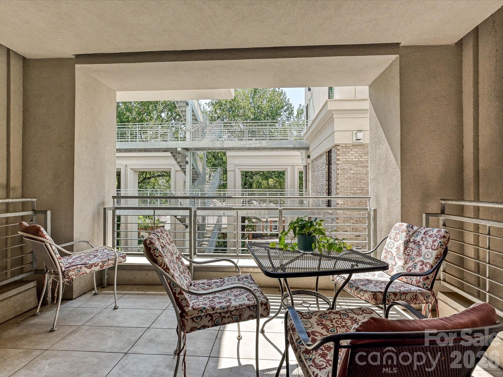 1333 Queens Road Unit: C3