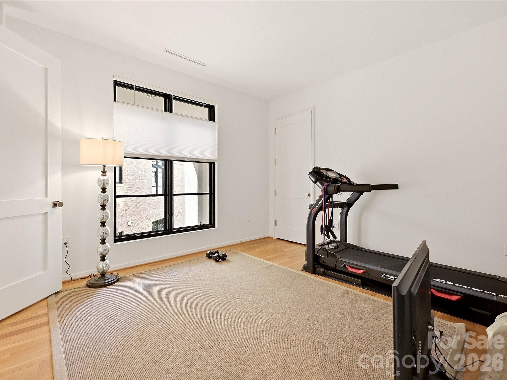1333 Queens Road Unit: C3