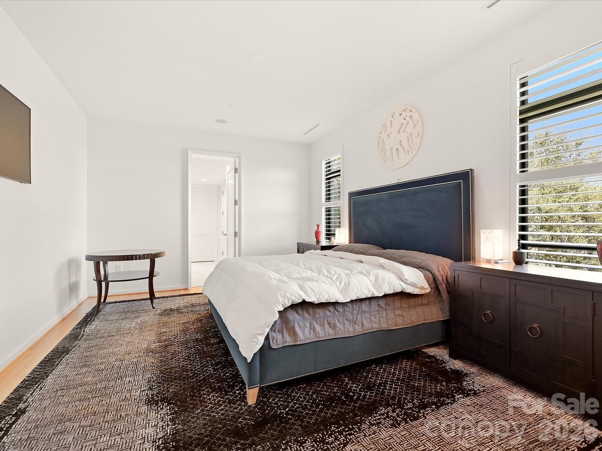 1333 Queens Road Unit: C3