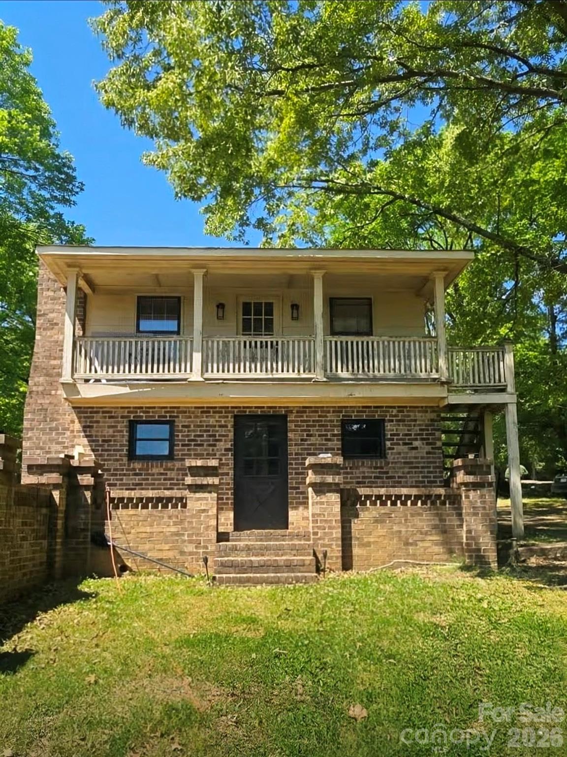 4251 Acacia Road